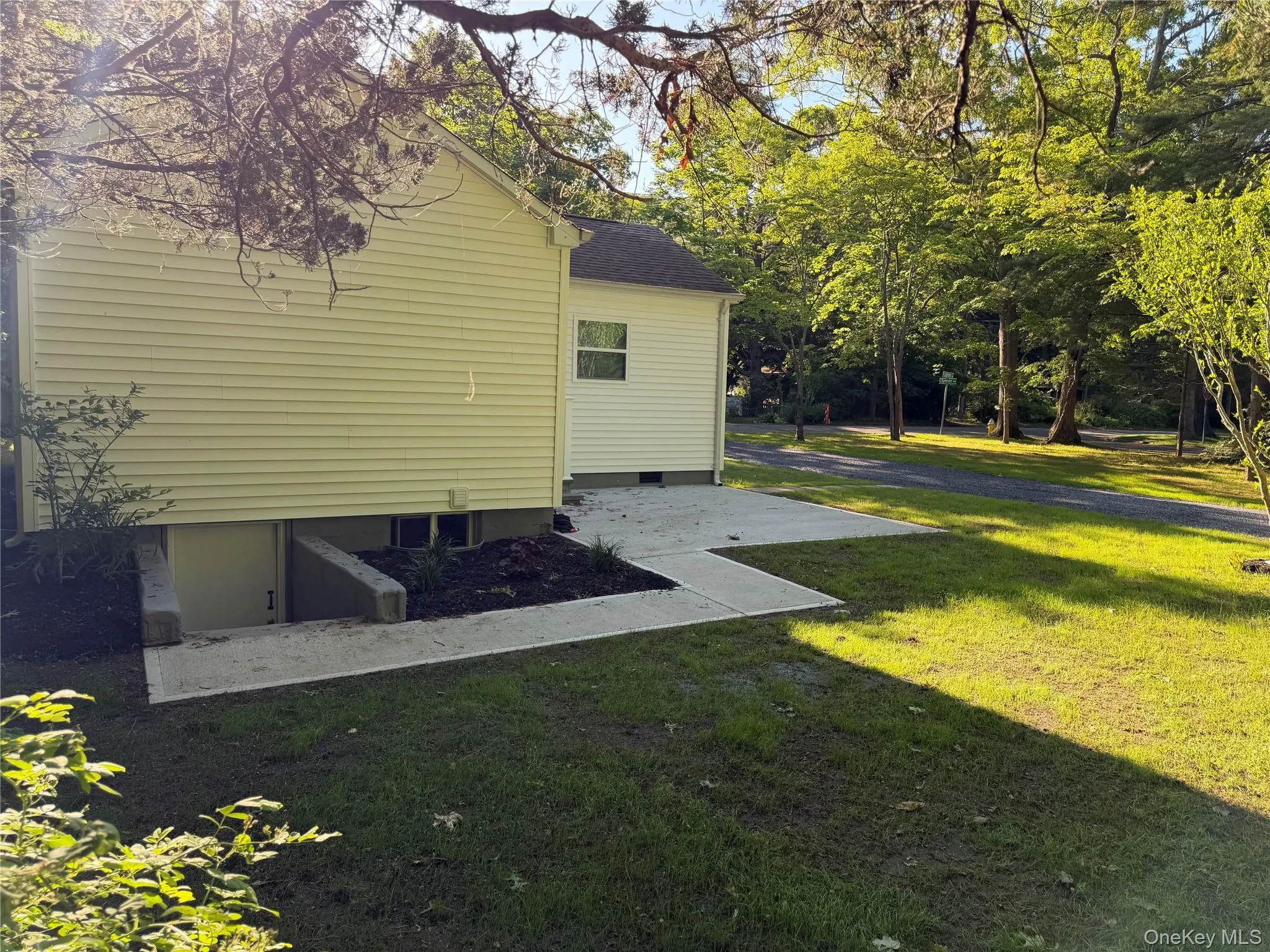 40 Fulton Avenue, Brookhaven, NY, 2 Bedrooms Bedrooms, 5 Rooms Rooms,2 BathroomsBathrooms,Residential,For Rent,Fulton,0,1008256 40 Fulton Avenue, Brookhaven, NY, 2 Bedrooms Bedrooms, 5 Rooms Rooms,2 BathroomsBathrooms,Residential,For Rent,Fulton,0,1008256