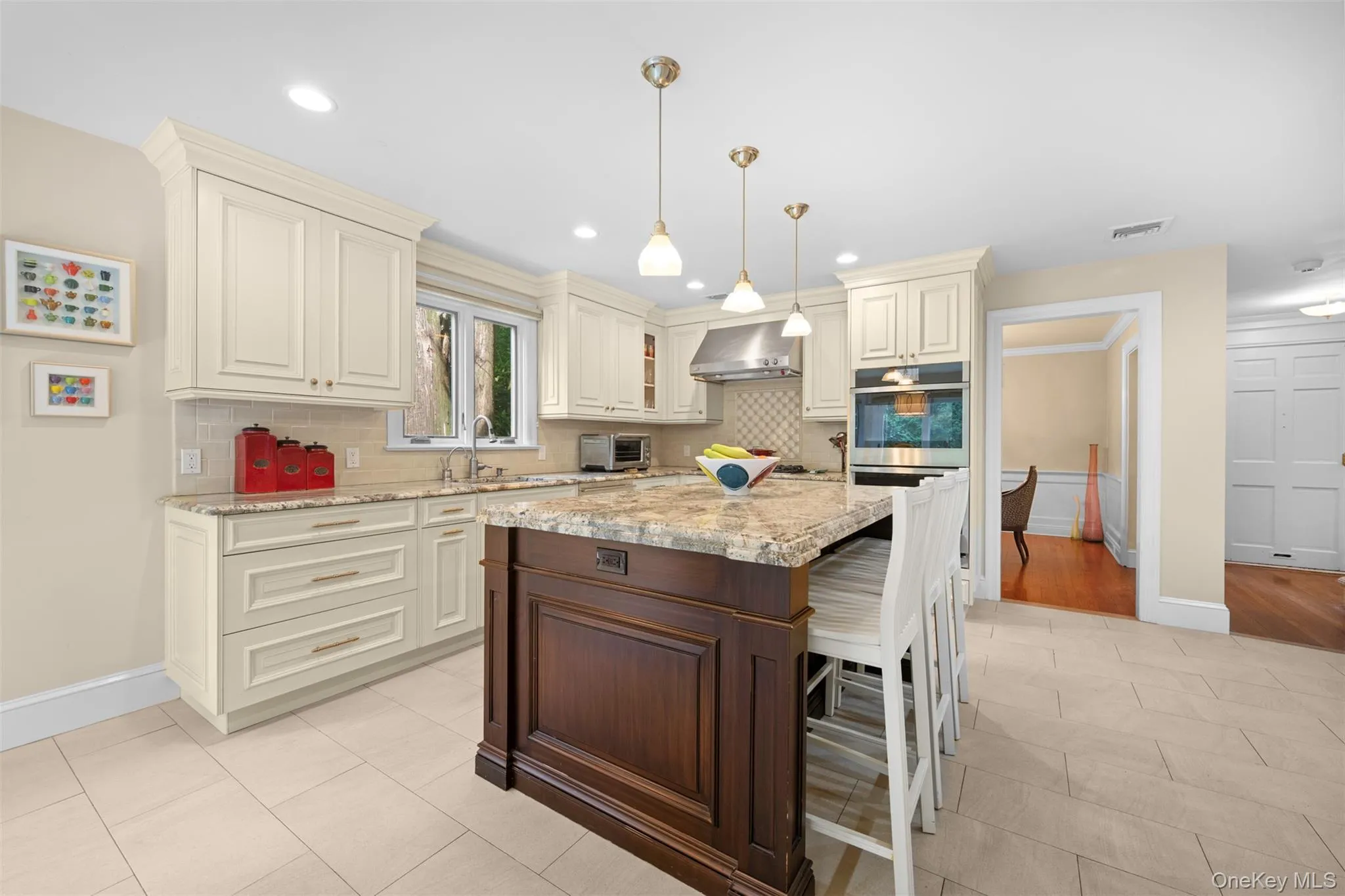 42 Old Pond Road, North Hempstead, NY, 3 Bedrooms Bedrooms, 8 Rooms Rooms,3 BathroomsBathrooms,Residential,For Rent,Old Pond,0,KEY1008261 42 Old Pond Road, North Hempstead, NY, 3 Bedrooms Bedrooms, 8 Rooms Rooms,3 BathroomsBathrooms,Residential,For Rent,Old Pond,0,KEY1008261