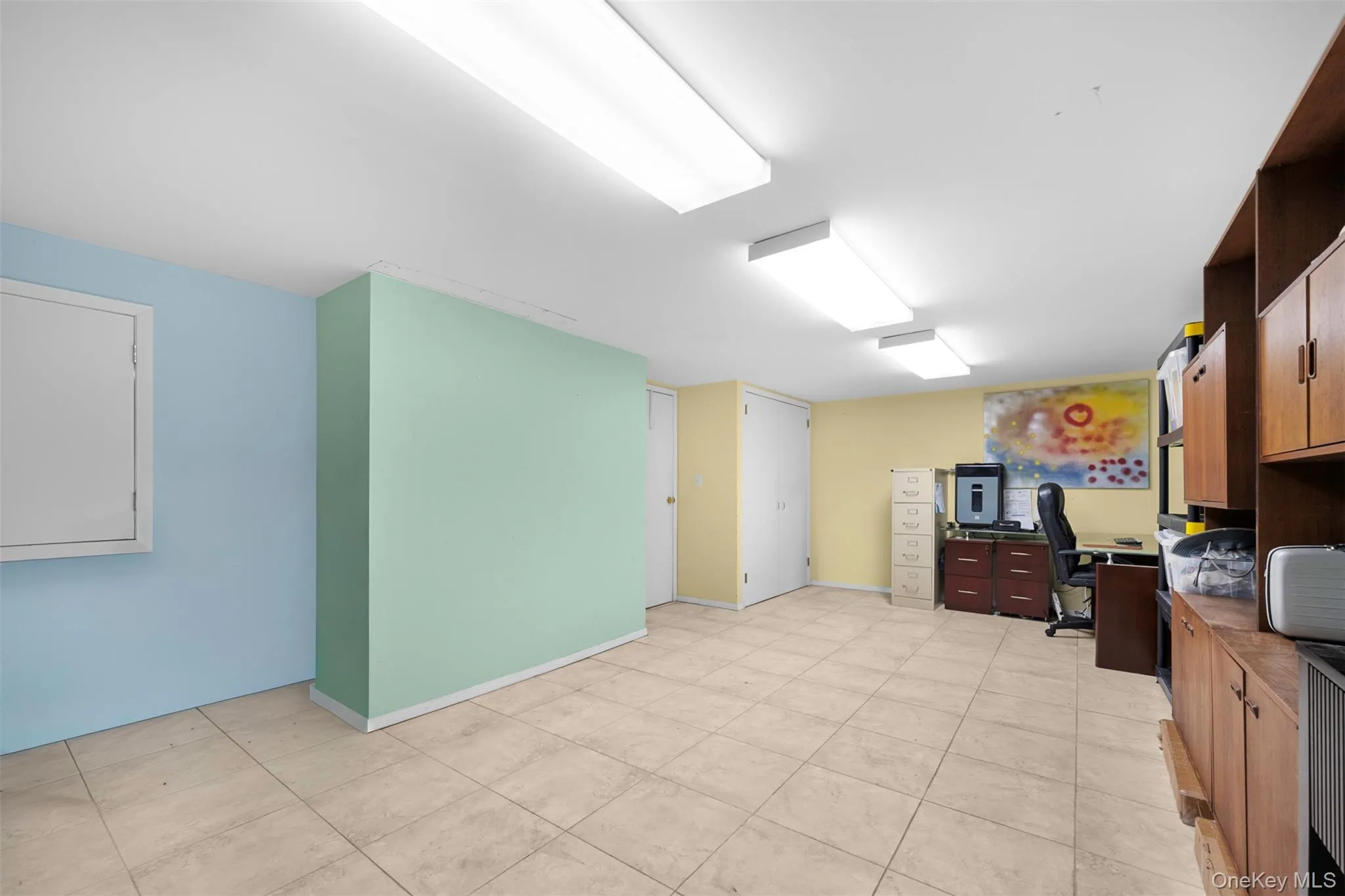 42 Old Pond Road, North Hempstead, NY, 3 Bedrooms Bedrooms, 8 Rooms Rooms,3 BathroomsBathrooms,Residential,For Rent,Old Pond,0,KEY1008261 42 Old Pond Road, North Hempstead, NY, 3 Bedrooms Bedrooms, 8 Rooms Rooms,3 BathroomsBathrooms,Residential,For Rent,Old Pond,0,KEY1008261