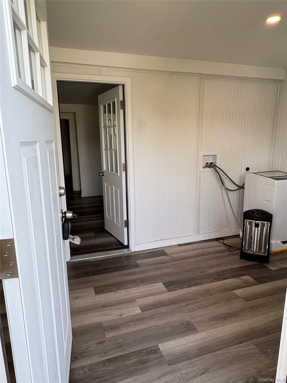 103 Pierpont Avenue, Newburgh (city), NY, 2 Bedrooms Bedrooms, 7 Rooms Rooms,2 BathroomsBathrooms,Residential Lease,For Rent,Pierpont,0,1008262 103 Pierpont Avenue, Newburgh (city), NY, 2 Bedrooms Bedrooms, 7 Rooms Rooms,2 BathroomsBathrooms,Residential Lease,For Rent,Pierpont,0,1008262