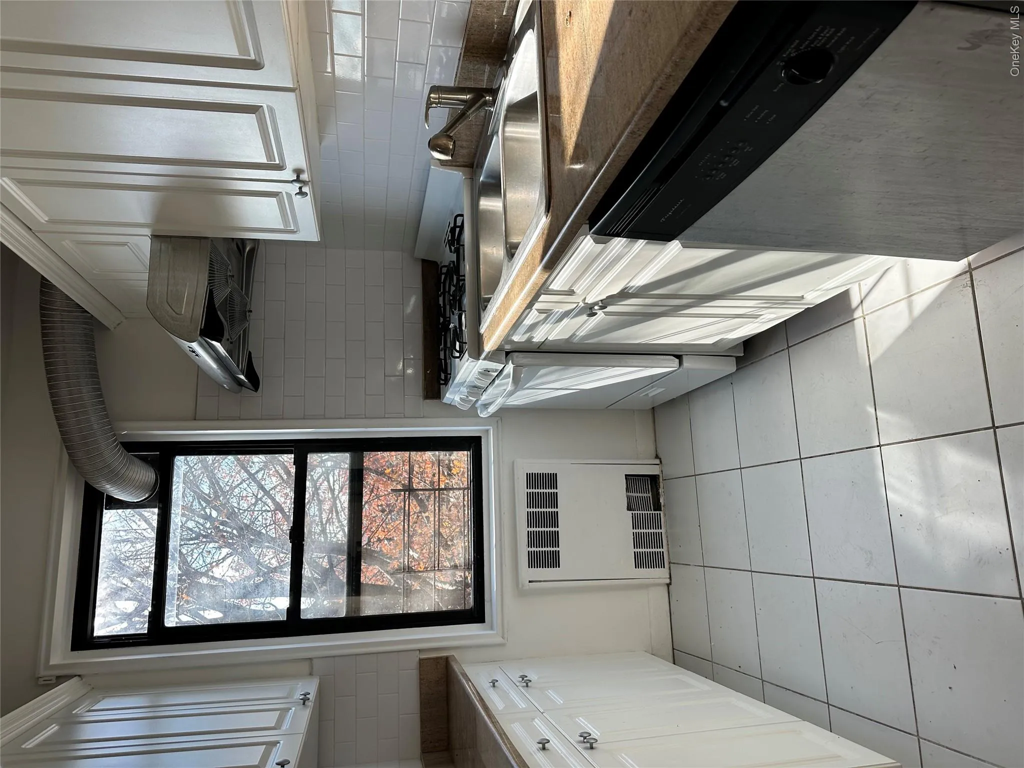 150-29 72 Rd, New York, NY, 1 Bedroom Bedrooms, 3 Rooms Rooms,1 BathroomBathrooms,Residential,For Rent,72 Rd,0,1008265 150-29 72 Rd, New York, NY, 1 Bedroom Bedrooms, 3 Rooms Rooms,1 BathroomBathrooms,Residential,For Rent,72 Rd,0,1008265