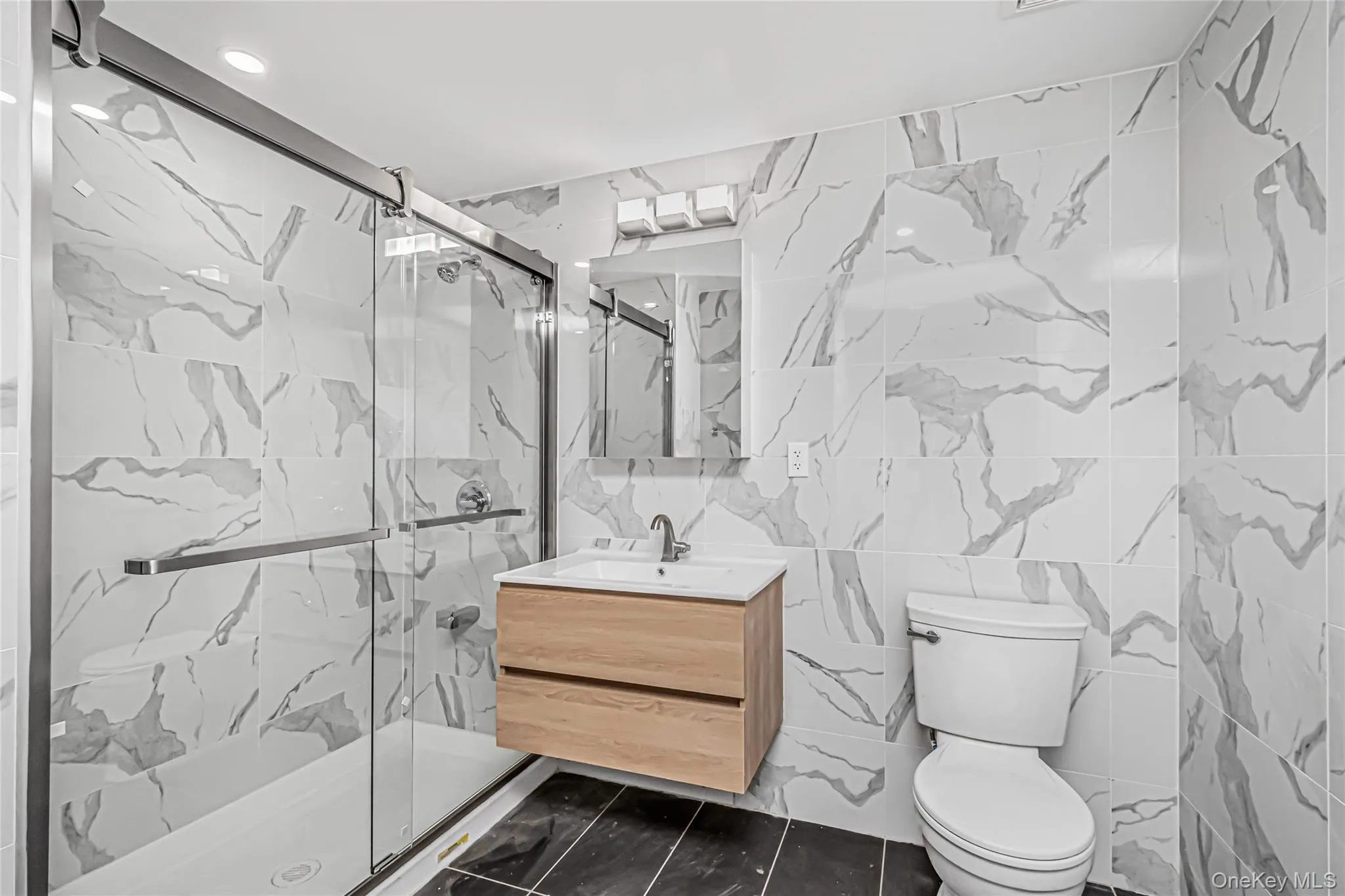3641 Johnson Avenue, New York, NY, 2 Bedrooms Bedrooms, 5 Rooms Rooms,2 BathroomsBathrooms,Residential Lease,For Rent,Johnson,0,1008266 3641 Johnson Avenue, New York, NY, 2 Bedrooms Bedrooms, 5 Rooms Rooms,2 BathroomsBathrooms,Residential Lease,For Rent,Johnson,0,1008266