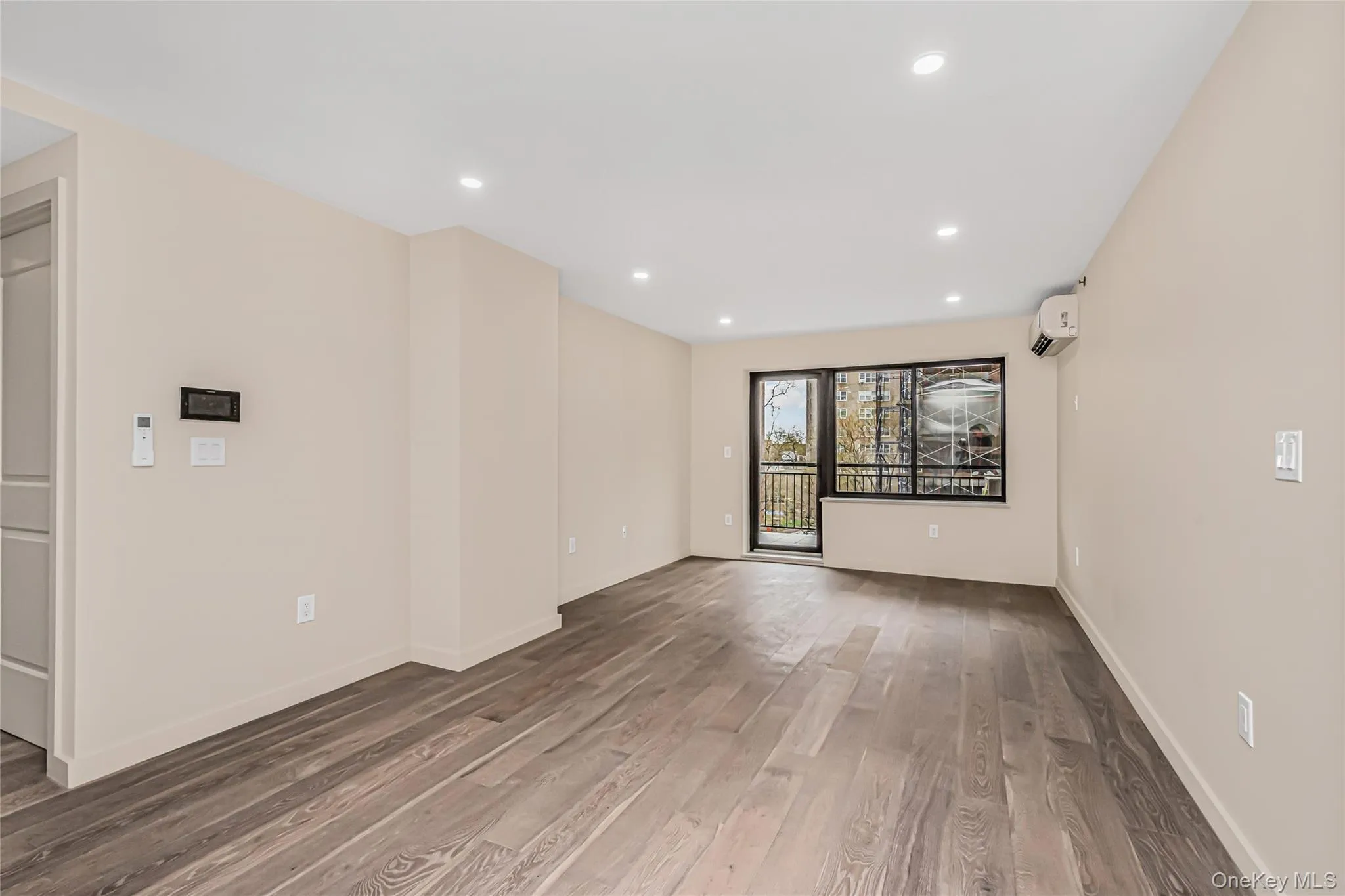 3641 Johnson Avenue, New York, NY, 2 Bedrooms Bedrooms, 5 Rooms Rooms,2 BathroomsBathrooms,Residential Lease,For Rent,Johnson,0,1008266 3641 Johnson Avenue, New York, NY, 2 Bedrooms Bedrooms, 5 Rooms Rooms,2 BathroomsBathrooms,Residential Lease,For Rent,Johnson,0,1008266
