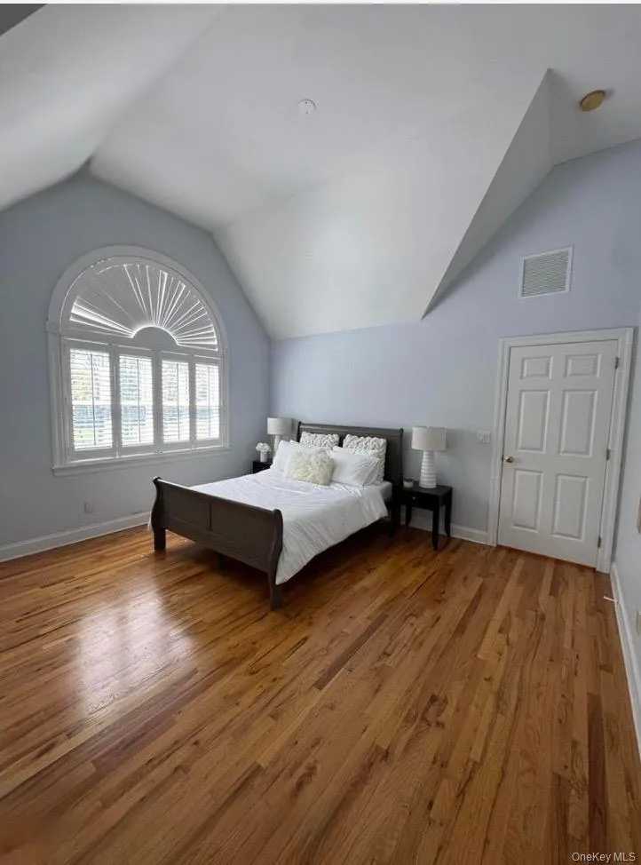 4 Bennett Drive, Southampton, NY, 4 Bedrooms Bedrooms, 8 Rooms Rooms,3 BathroomsBathrooms,Residential Lease,For Rent,Bennett,0,1008269 4 Bennett Drive, Southampton, NY, 4 Bedrooms Bedrooms, 8 Rooms Rooms,3 BathroomsBathrooms,Residential Lease,For Rent,Bennett,0,1008269