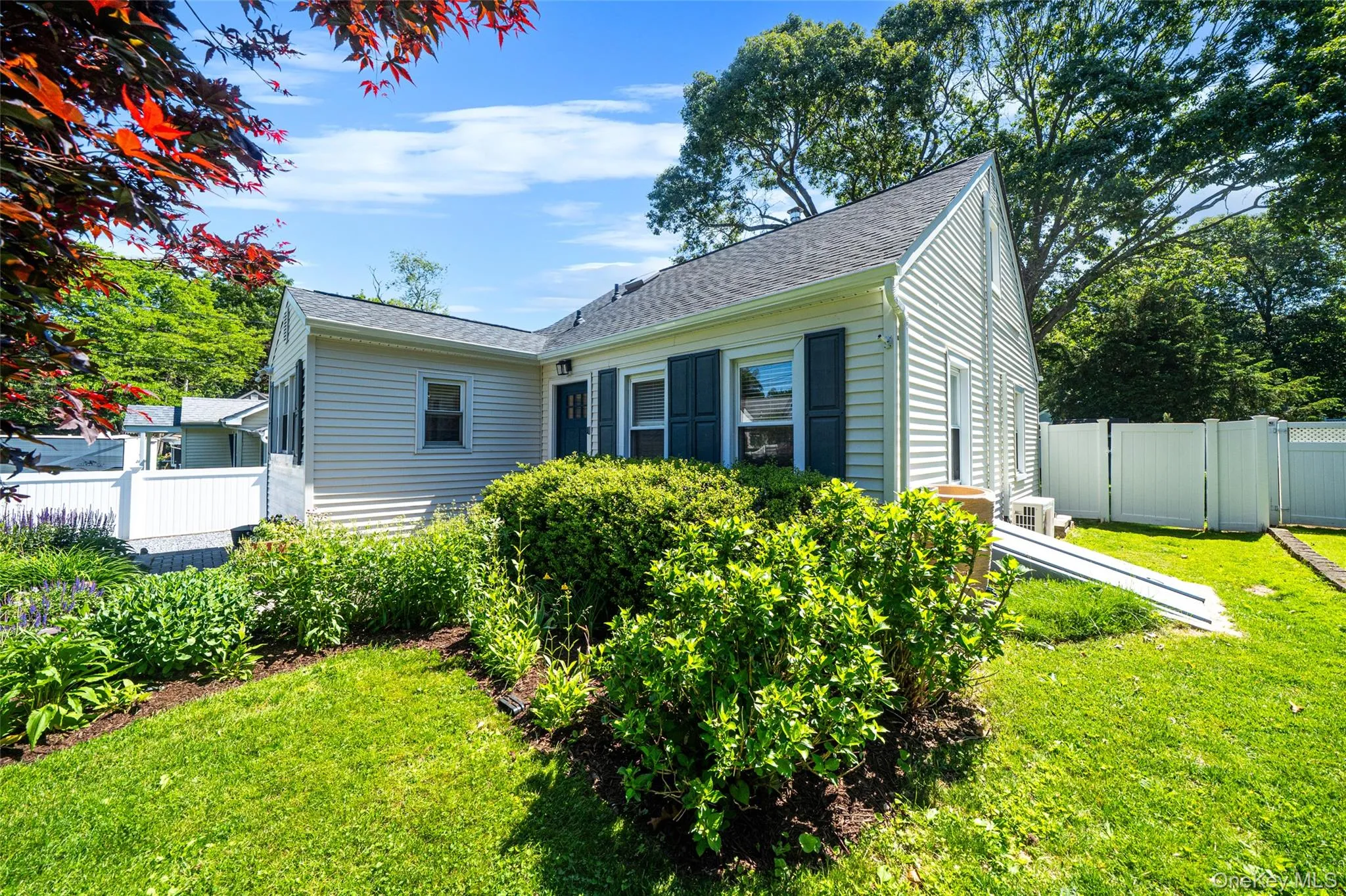 7 Spruce Drive, Huntington, NY, 3 Bedrooms Bedrooms, 7 Rooms Rooms,2 BathroomsBathrooms,Residential,For Rent,Spruce,0,1008270 7 Spruce Drive, Huntington, NY, 3 Bedrooms Bedrooms, 7 Rooms Rooms,2 BathroomsBathrooms,Residential,For Rent,Spruce,0,1008270