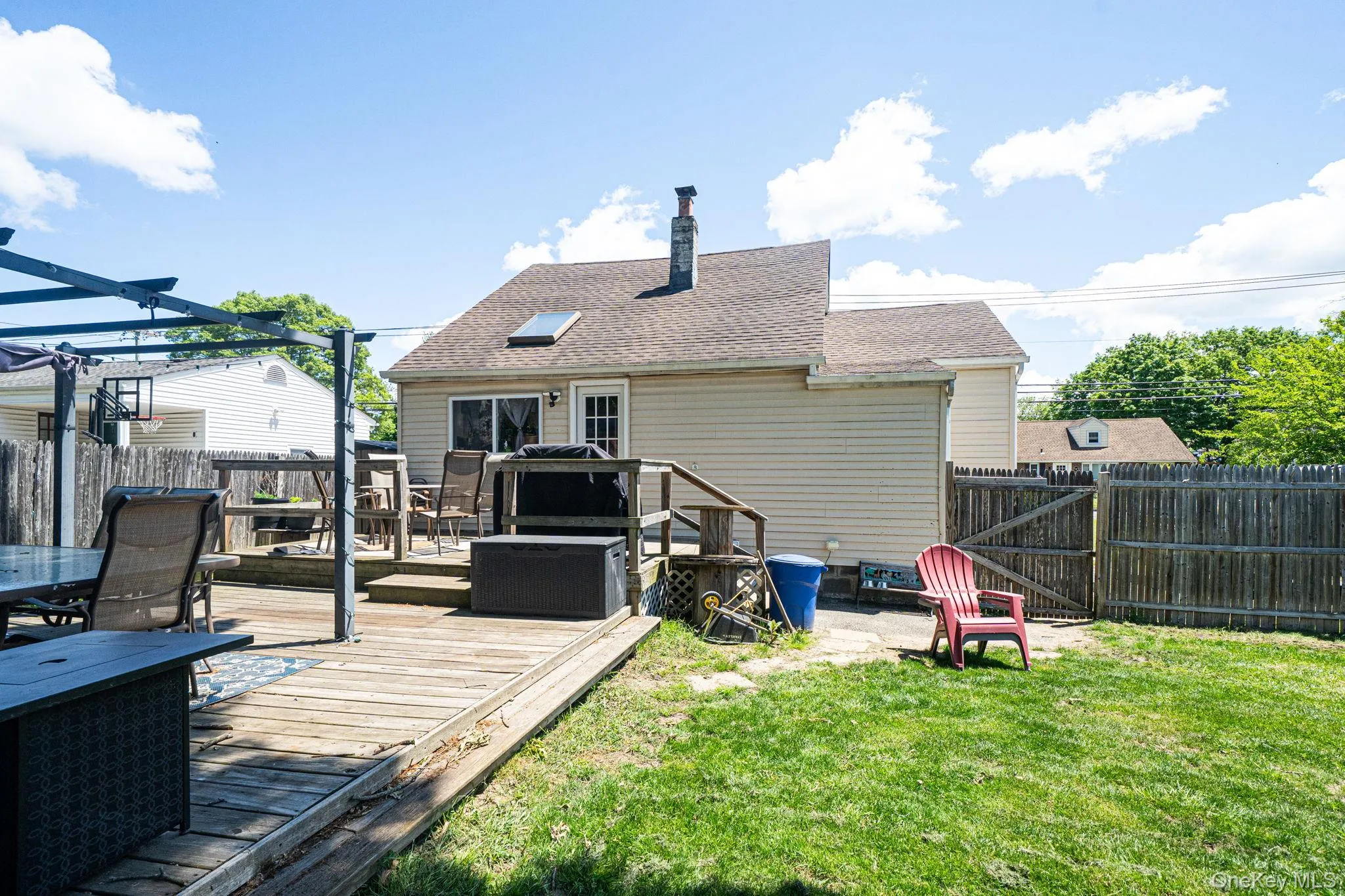 1406 Coates Avenue, Islip, NY, 2 Bedrooms Bedrooms, 5 Rooms Rooms,1 BathroomBathrooms,Residential,For Rent,Coates,0,1008272 1406 Coates Avenue, Islip, NY, 2 Bedrooms Bedrooms, 5 Rooms Rooms,1 BathroomBathrooms,Residential,For Rent,Coates,0,1008272