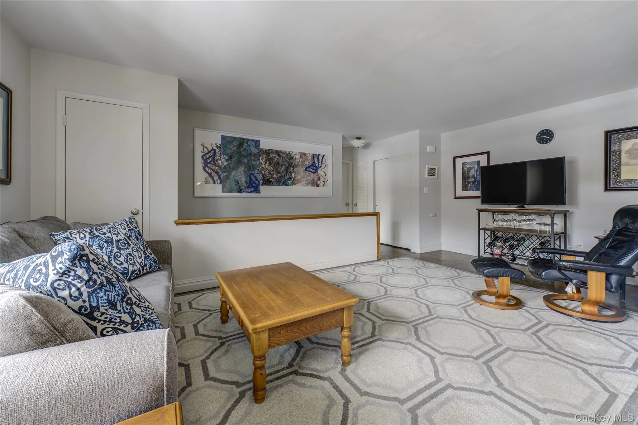 1 Anchorage Lane, Oyster Bay, NY, 1 Bedroom Bedrooms, 4 Rooms Rooms,1 BathroomBathrooms,Residential Lease,For Rent,Anchorage Lane,0,1008276 1 Anchorage Lane, Oyster Bay, NY, 1 Bedroom Bedrooms, 4 Rooms Rooms,1 BathroomBathrooms,Residential Lease,For Rent,Anchorage Lane,0,1008276