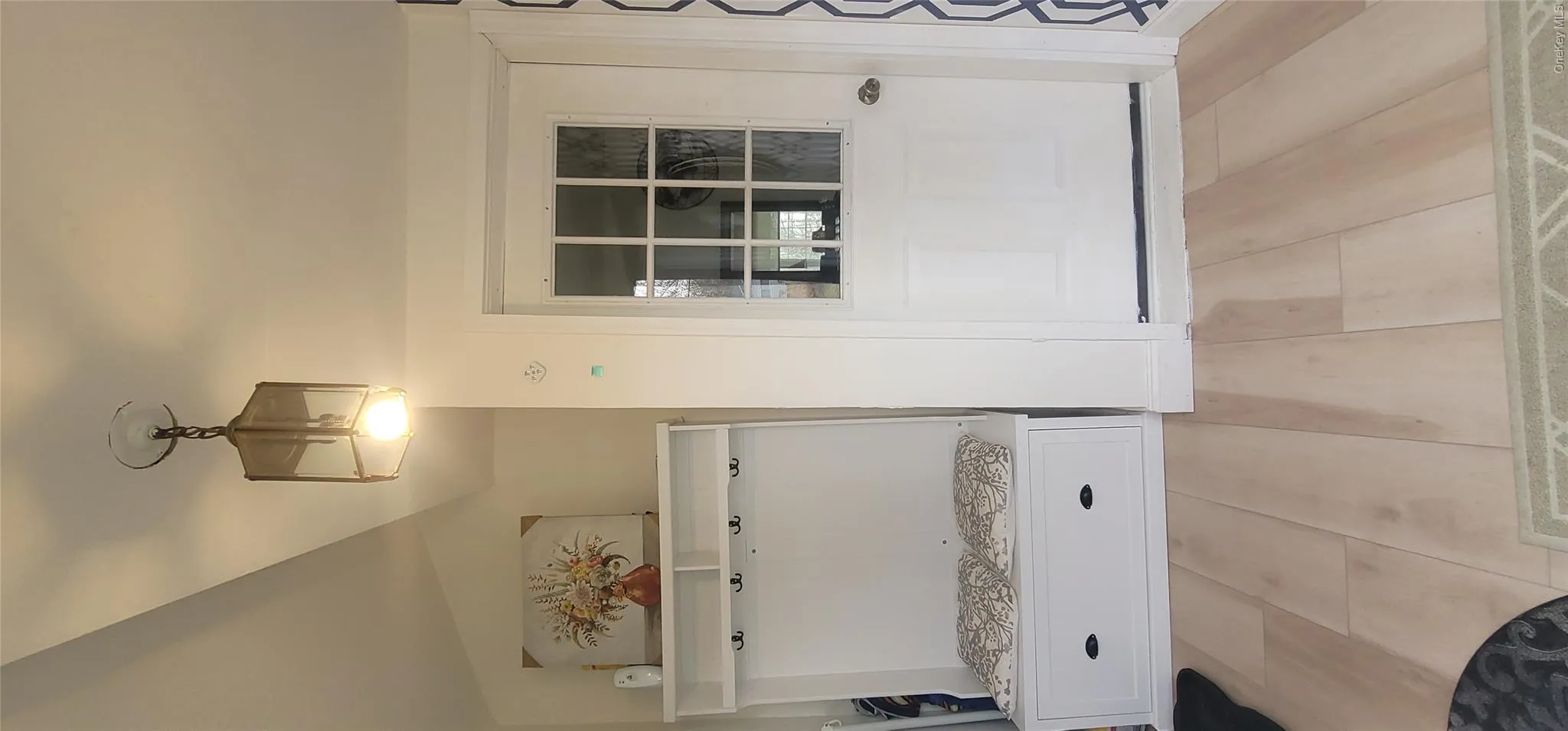 Entry Foyer/Mudroom Entry Foyer/Mudroom