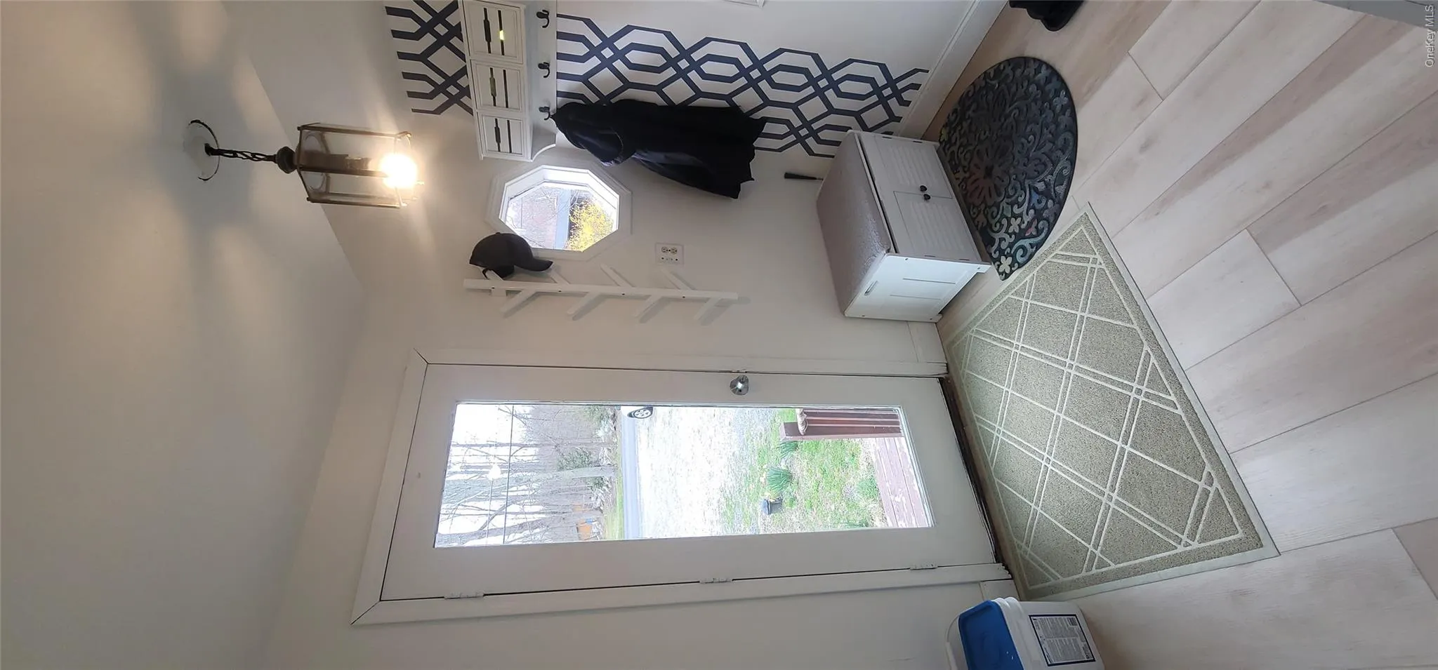Entry Foyer/Mudroom Entry Foyer/Mudroom