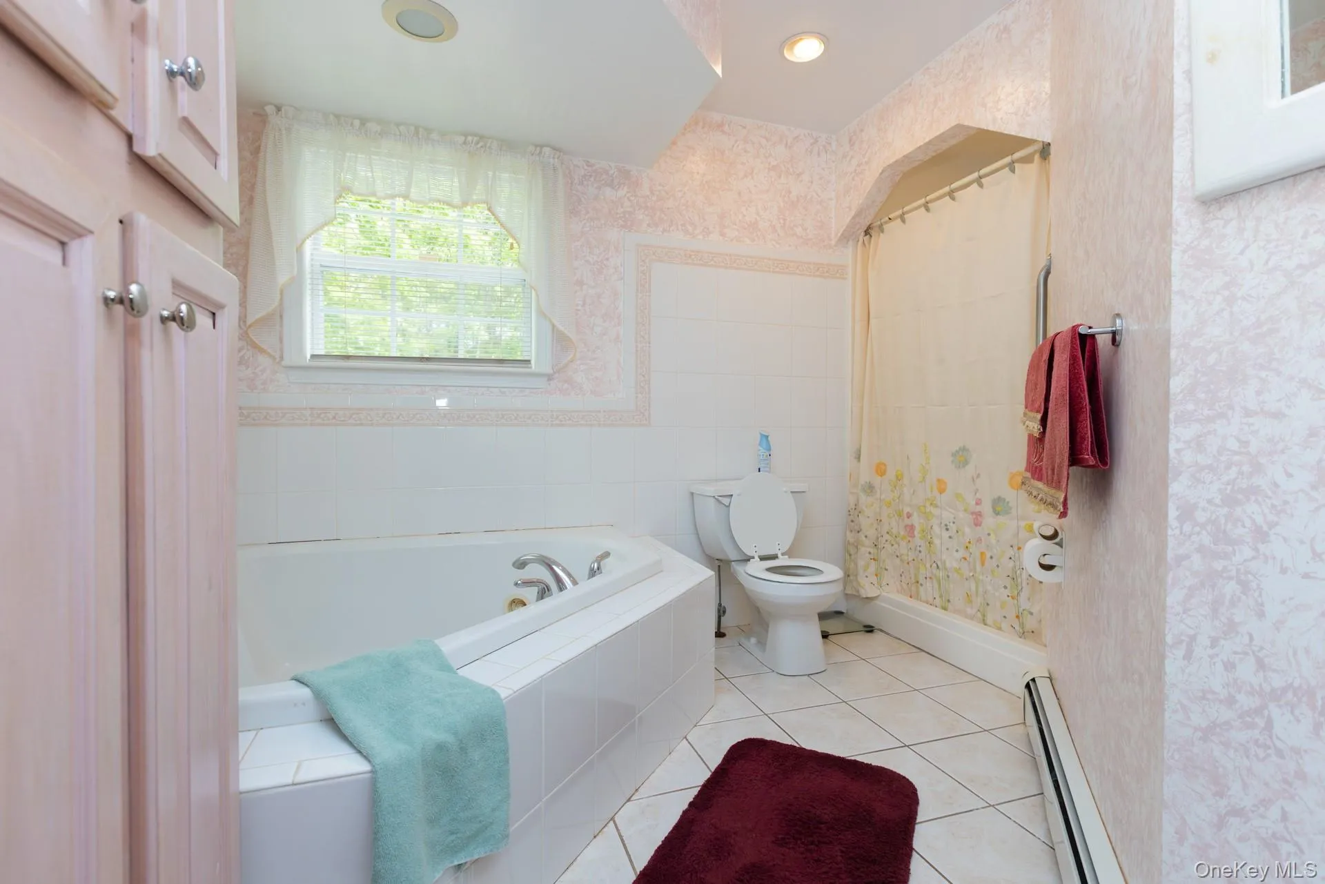 41 Old Farm Road, East Fishkill, NY, 3 Bedrooms Bedrooms, 8 Rooms Rooms,3 BathroomsBathrooms,Residential,For Rent,Old Farm,0,1008281 41 Old Farm Road, East Fishkill, NY, 3 Bedrooms Bedrooms, 8 Rooms Rooms,3 BathroomsBathrooms,Residential,For Rent,Old Farm,0,1008281