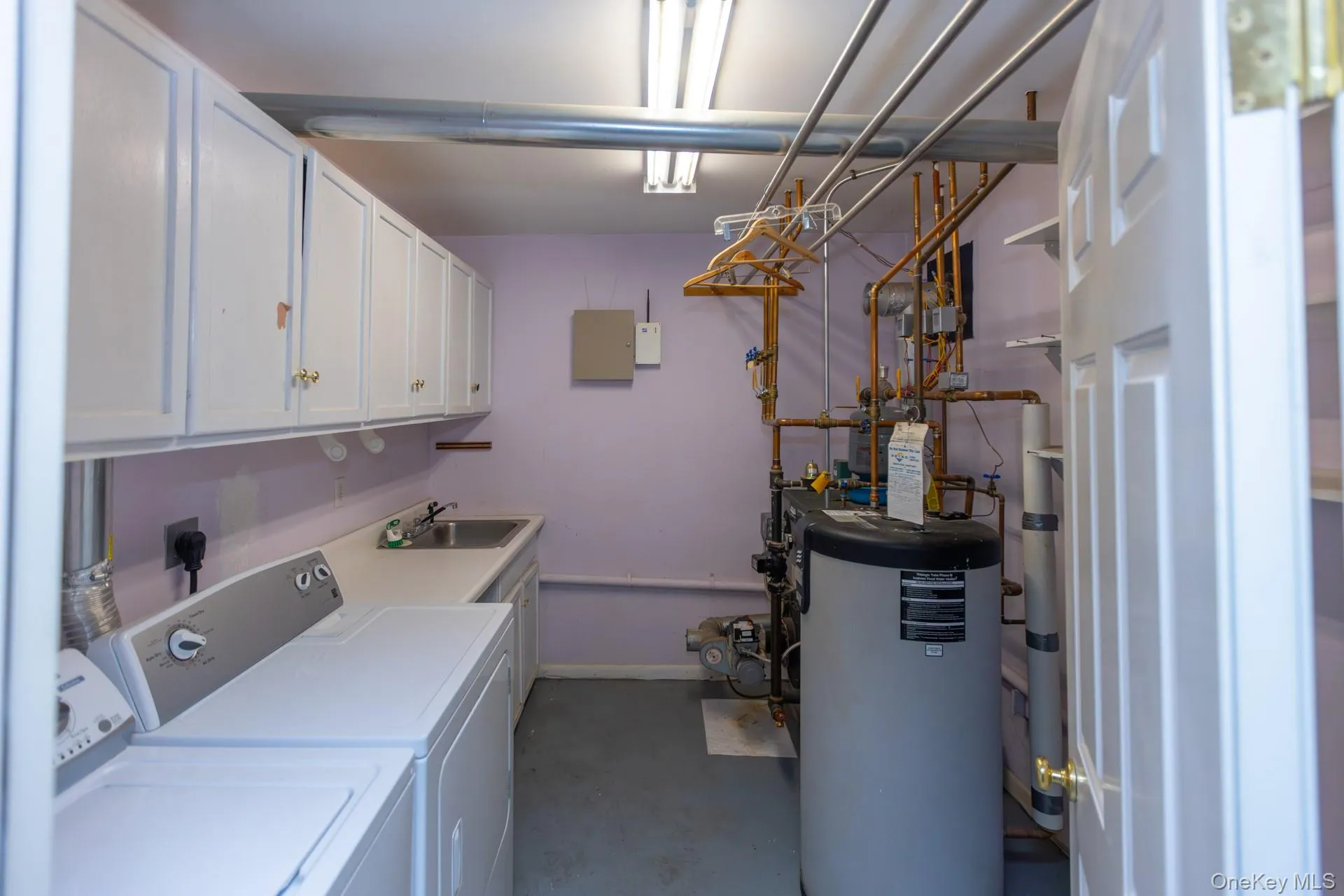 41 Old Farm Road, East Fishkill, NY, 3 Bedrooms Bedrooms, 8 Rooms Rooms,3 BathroomsBathrooms,Residential,For Rent,Old Farm,0,1008281 41 Old Farm Road, East Fishkill, NY, 3 Bedrooms Bedrooms, 8 Rooms Rooms,3 BathroomsBathrooms,Residential,For Rent,Old Farm,0,1008281