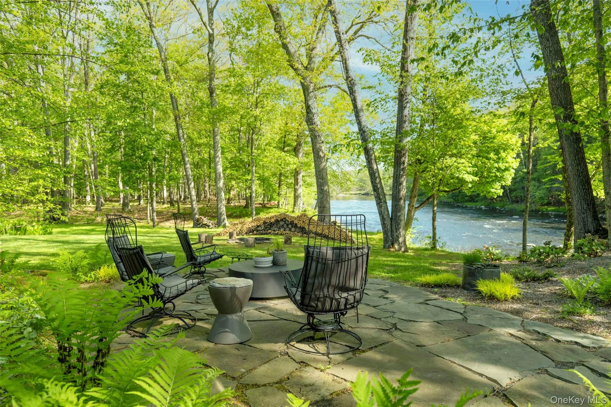 31 Cabin Lane, Rochester, NY, 2 Bedrooms Bedrooms, 6 Rooms Rooms,3 BathroomsBathrooms,Residential,For Rent,Cabin,0,1008282 31 Cabin Lane, Rochester, NY, 2 Bedrooms Bedrooms, 6 Rooms Rooms,3 BathroomsBathrooms,Residential,For Rent,Cabin,0,1008282