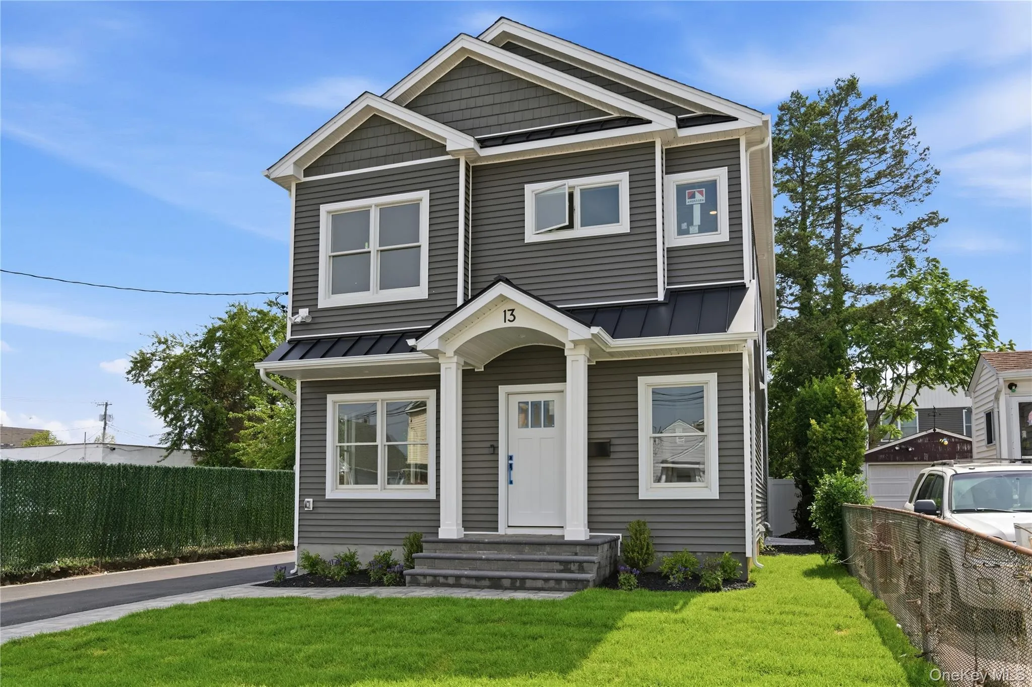 13 Evelyn Avenue, North Hempstead, NY, 4 Bedrooms Bedrooms, 7 Rooms Rooms,3 BathroomsBathrooms,Residential,For Rent,Evelyn,0,1008283 13 Evelyn Avenue, North Hempstead, NY, 4 Bedrooms Bedrooms, 7 Rooms Rooms,3 BathroomsBathrooms,Residential,For Rent,Evelyn,0,1008283