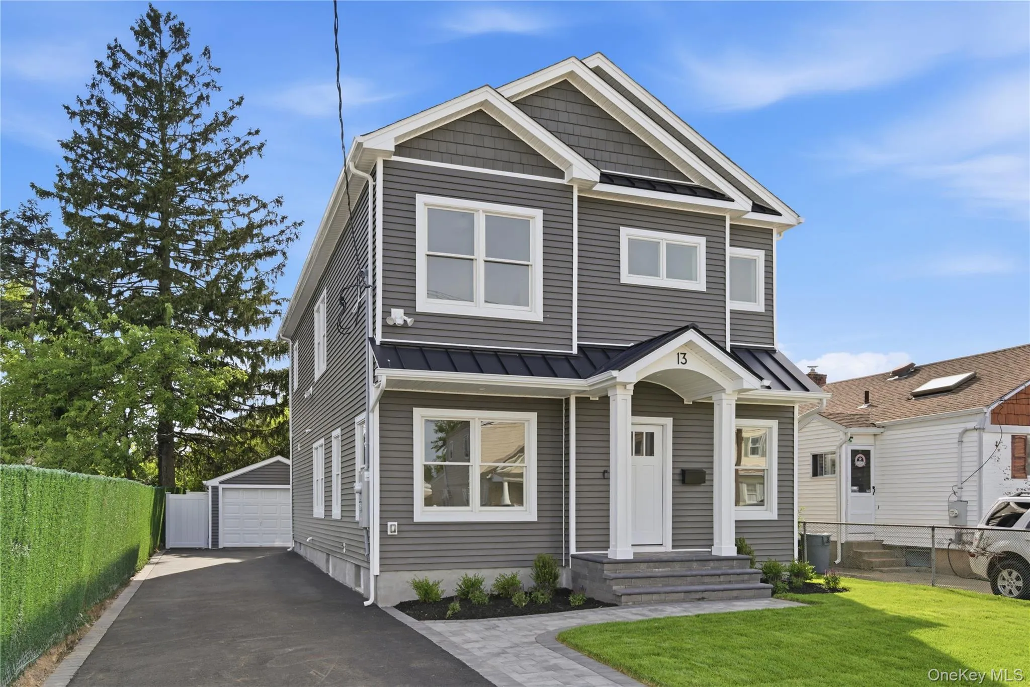 13 Evelyn Avenue, North Hempstead, NY, 4 Bedrooms Bedrooms, 7 Rooms Rooms,3 BathroomsBathrooms,Residential,For Rent,Evelyn,0,1008283 13 Evelyn Avenue, North Hempstead, NY, 4 Bedrooms Bedrooms, 7 Rooms Rooms,3 BathroomsBathrooms,Residential,For Rent,Evelyn,0,1008283