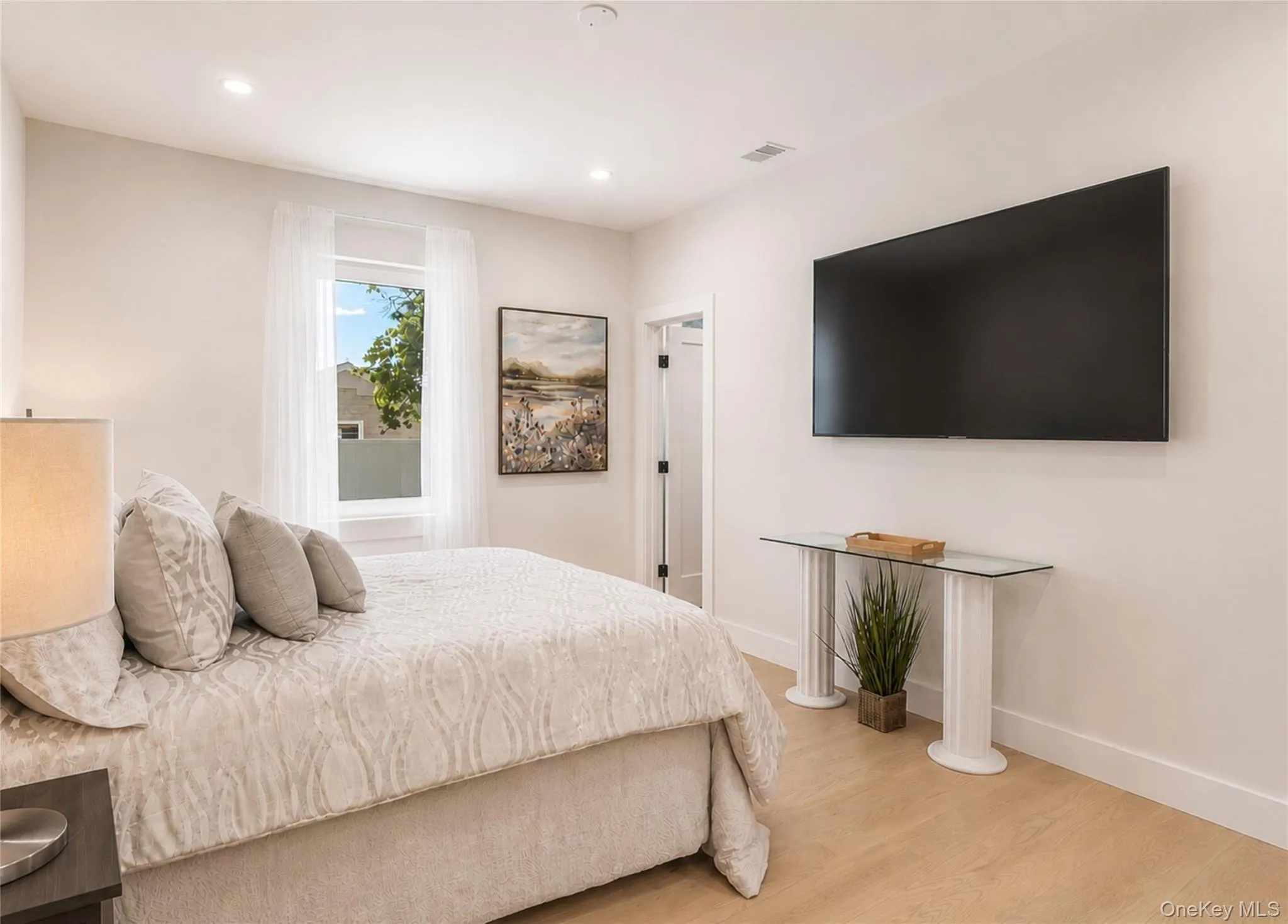 2412 Amherst Street, Hempstead, NY, 5 Bedrooms Bedrooms, 10 Rooms Rooms,4 BathroomsBathrooms,Residential,For Rent,Amherst,0,1008284 2412 Amherst Street, Hempstead, NY, 5 Bedrooms Bedrooms, 10 Rooms Rooms,4 BathroomsBathrooms,Residential,For Rent,Amherst,0,1008284