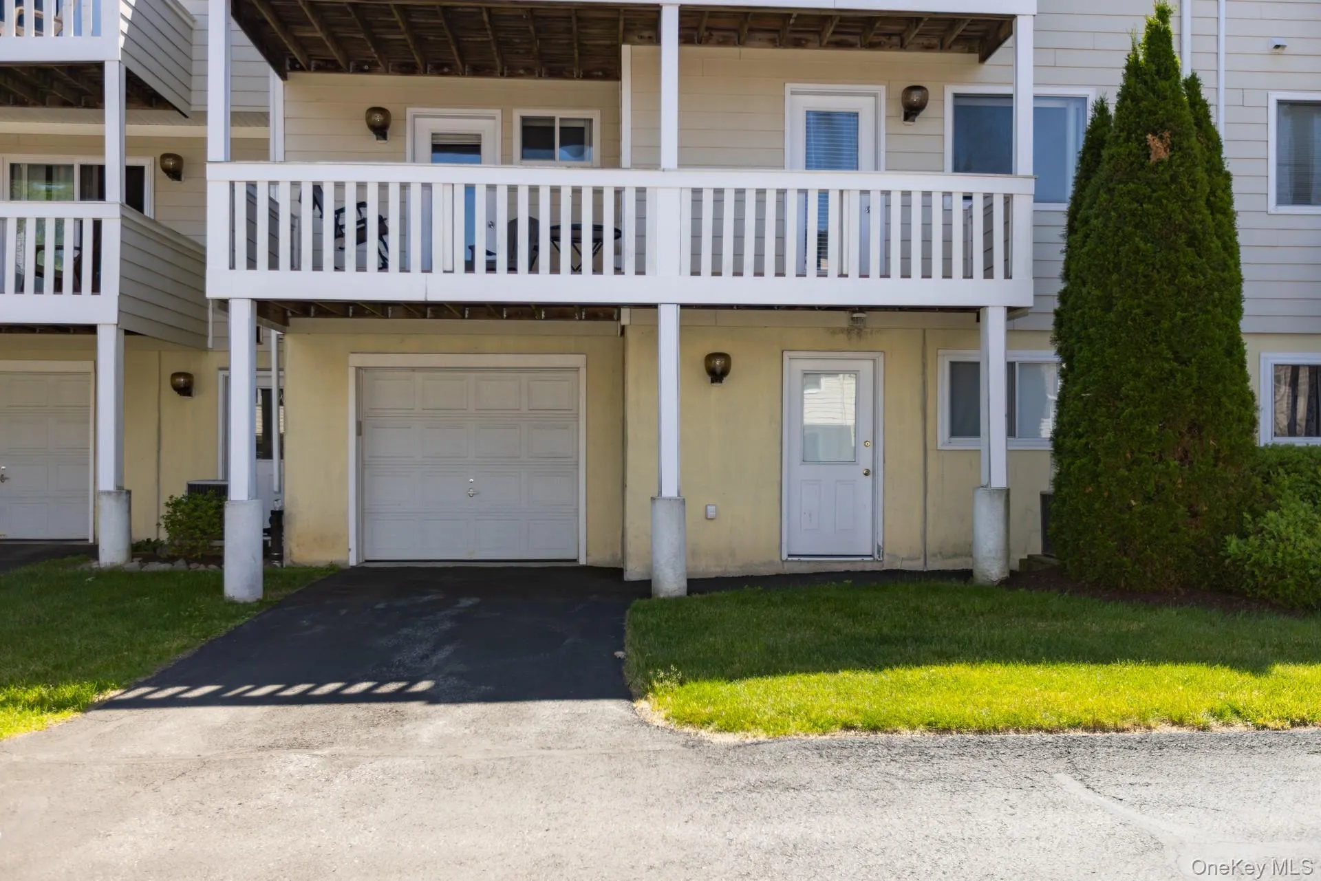 202 Crystal Hill Lane, Poughkeepsie, NY, 2 Bedrooms Bedrooms, 6 Rooms Rooms,2 BathroomsBathrooms,Residential,For Rent,Crystal Hill,0,1008288 202 Crystal Hill Lane, Poughkeepsie, NY, 2 Bedrooms Bedrooms, 6 Rooms Rooms,2 BathroomsBathrooms,Residential,For Rent,Crystal Hill,0,1008288