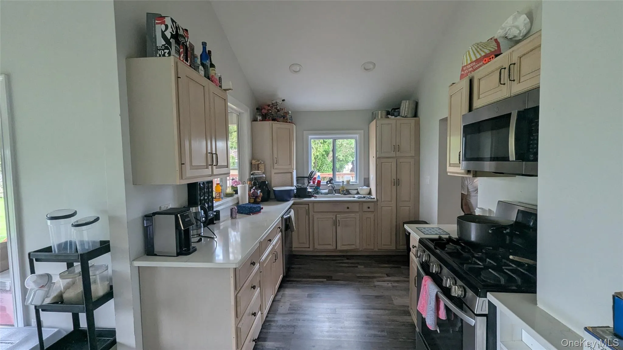 12 Union Avenue, New Windsor, NY, 6 Bedrooms Bedrooms, 9 Rooms Rooms,3 BathroomsBathrooms,Residential Lease,For Rent,Union,0,1008291 12 Union Avenue, New Windsor, NY, 6 Bedrooms Bedrooms, 9 Rooms Rooms,3 BathroomsBathrooms,Residential Lease,For Rent,Union,0,1008291
