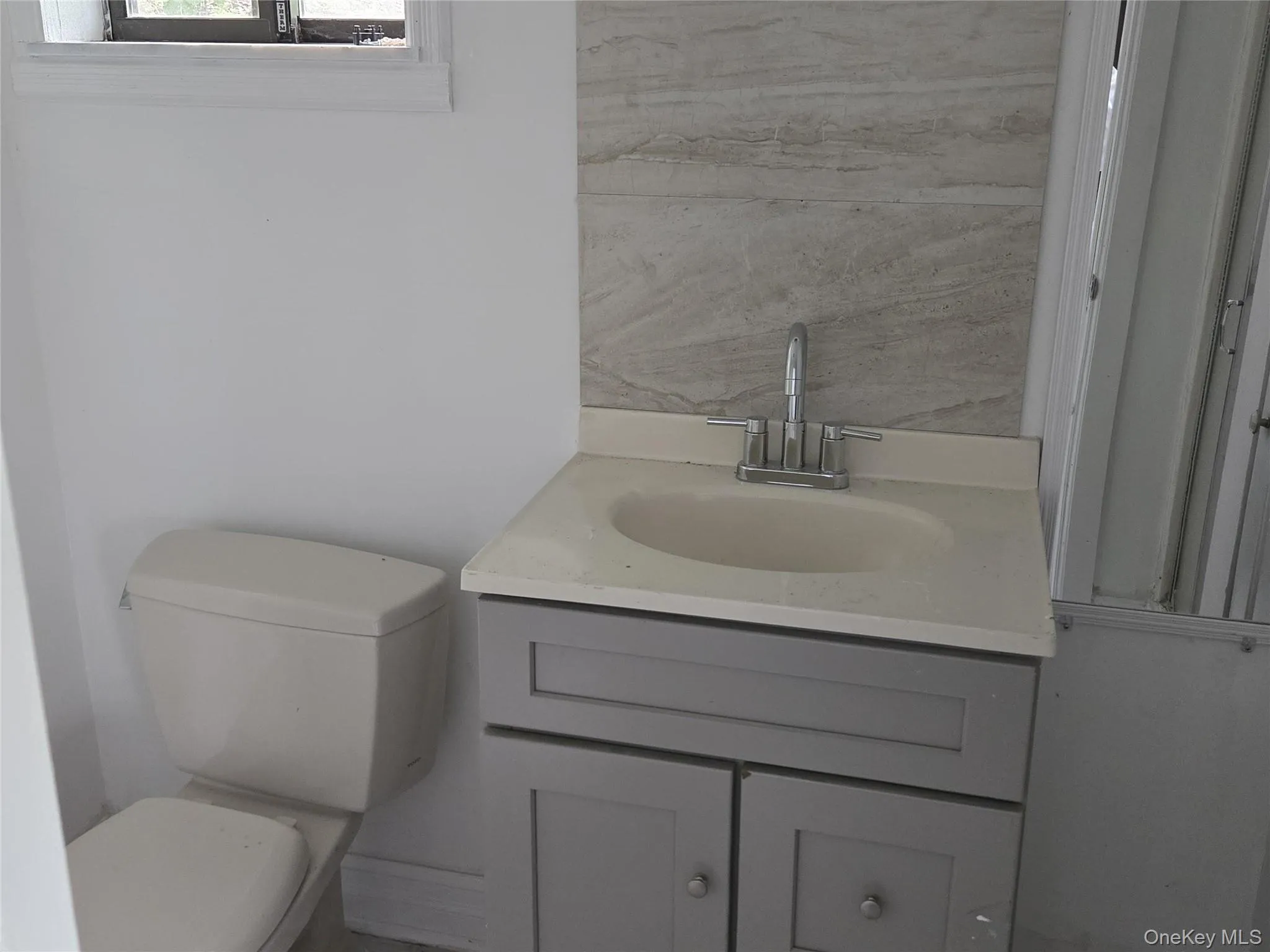 13 Shore Drive, Middletown, NY, 3 Bedrooms Bedrooms, 8 Rooms Rooms,3 BathroomsBathrooms,Residential,For Rent,Shore,0,1008293 13 Shore Drive, Middletown, NY, 3 Bedrooms Bedrooms, 8 Rooms Rooms,3 BathroomsBathrooms,Residential,For Rent,Shore,0,1008293