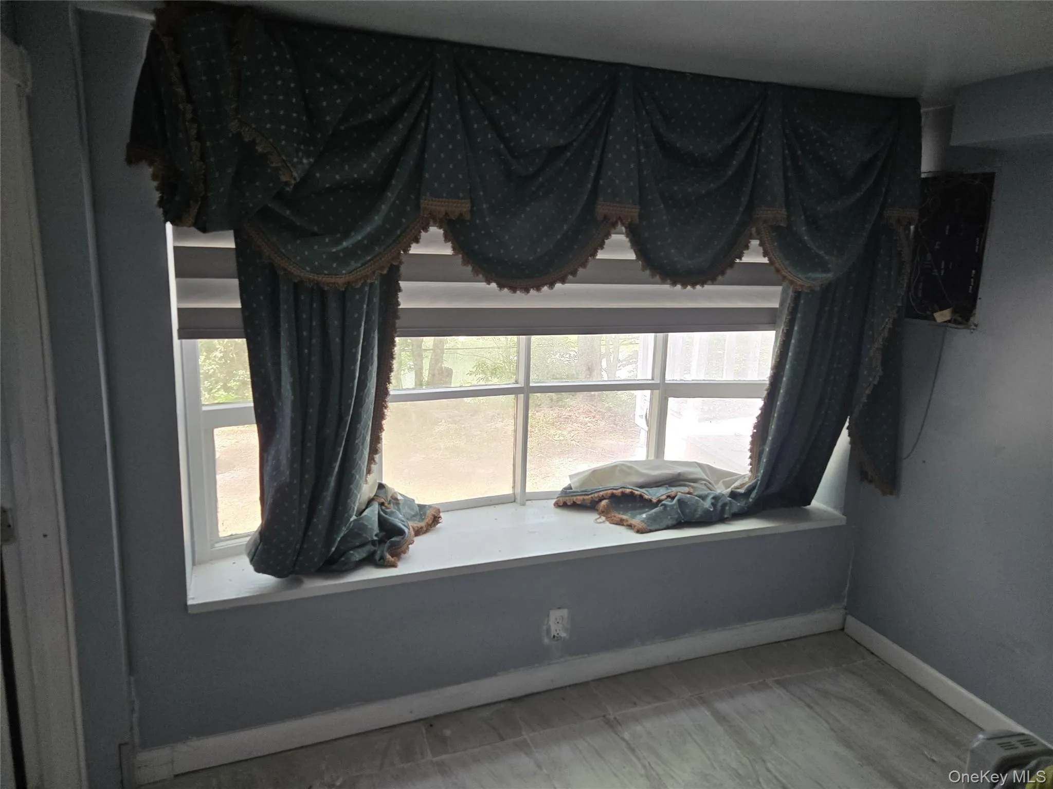 13 Shore Drive, Middletown, NY, 3 Bedrooms Bedrooms, 8 Rooms Rooms,3 BathroomsBathrooms,Residential,For Rent,Shore,0,1008293 13 Shore Drive, Middletown, NY, 3 Bedrooms Bedrooms, 8 Rooms Rooms,3 BathroomsBathrooms,Residential,For Rent,Shore,0,1008293