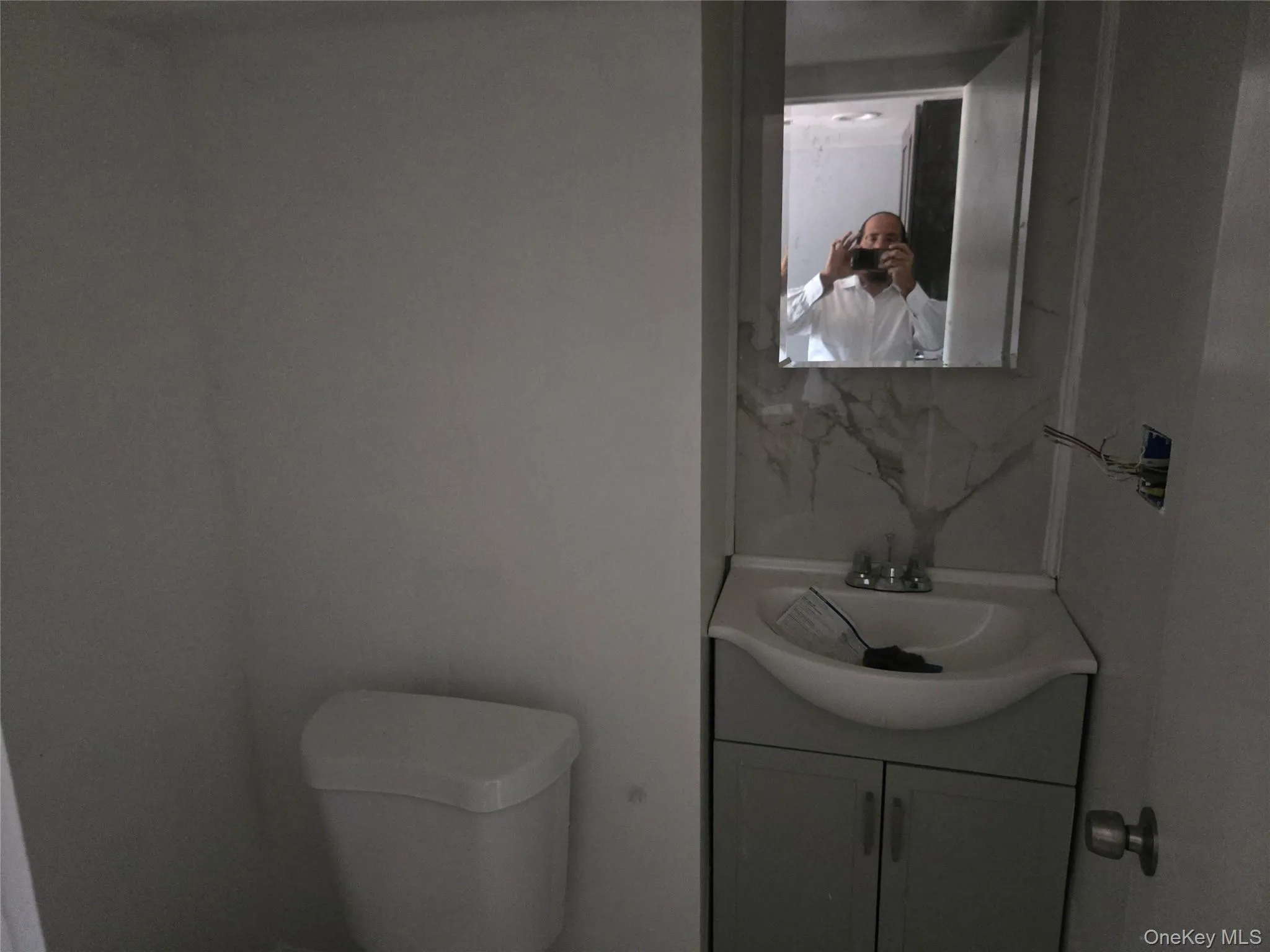 13 Shore Drive, Middletown, NY, 3 Bedrooms Bedrooms, 8 Rooms Rooms,3 BathroomsBathrooms,Residential,For Rent,Shore,0,1008293 13 Shore Drive, Middletown, NY, 3 Bedrooms Bedrooms, 8 Rooms Rooms,3 BathroomsBathrooms,Residential,For Rent,Shore,0,1008293