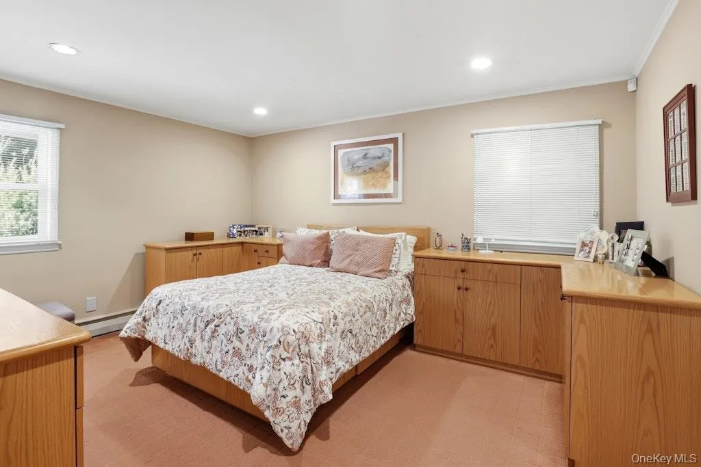 36 Harriet Drive, Oyster Bay, NY, 3 Bedrooms Bedrooms, 8 Rooms Rooms,2 BathroomsBathrooms,Residential,For Rent,Harriet,0,1008294 36 Harriet Drive, Oyster Bay, NY, 3 Bedrooms Bedrooms, 8 Rooms Rooms,2 BathroomsBathrooms,Residential,For Rent,Harriet,0,1008294