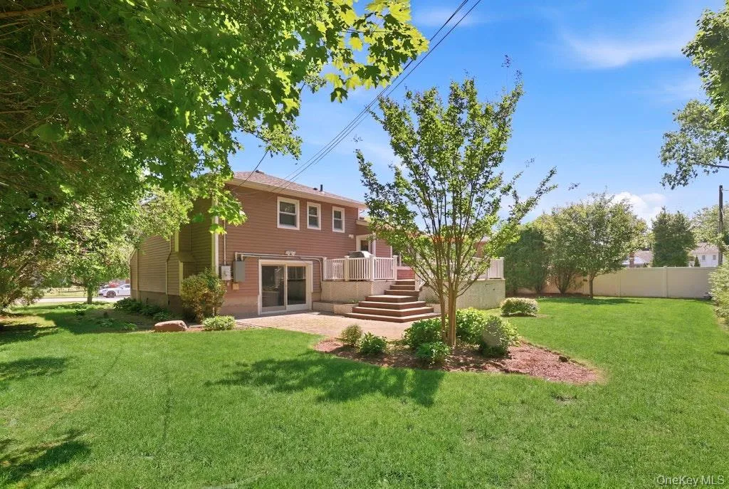 36 Harriet Drive, Oyster Bay, NY, 3 Bedrooms Bedrooms, 8 Rooms Rooms,2 BathroomsBathrooms,Residential,For Rent,Harriet,0,1008294 36 Harriet Drive, Oyster Bay, NY, 3 Bedrooms Bedrooms, 8 Rooms Rooms,2 BathroomsBathrooms,Residential,For Rent,Harriet,0,1008294