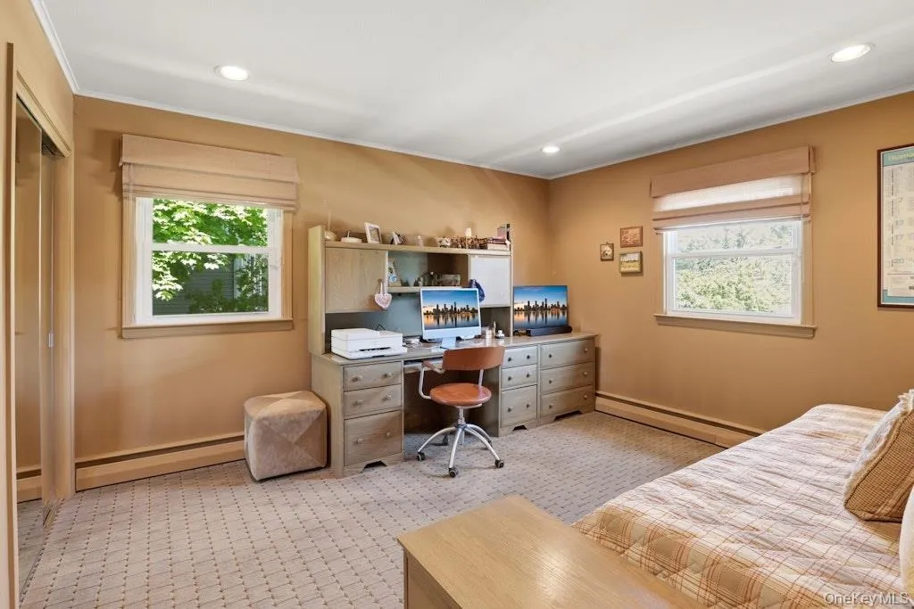 36 Harriet Drive, Oyster Bay, NY, 3 Bedrooms Bedrooms, 8 Rooms Rooms,2 BathroomsBathrooms,Residential,For Rent,Harriet,0,1008294 36 Harriet Drive, Oyster Bay, NY, 3 Bedrooms Bedrooms, 8 Rooms Rooms,2 BathroomsBathrooms,Residential,For Rent,Harriet,0,1008294