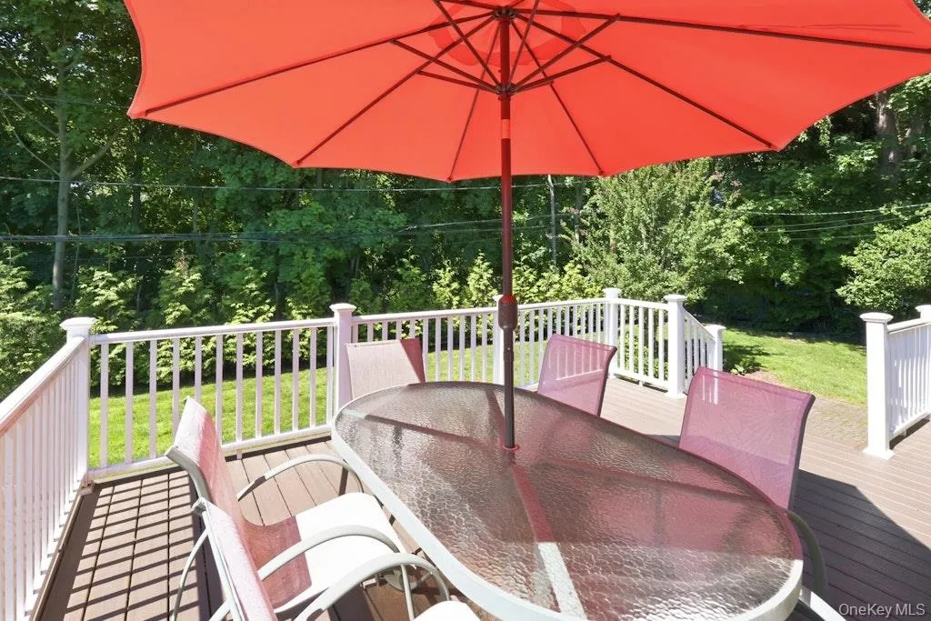 36 Harriet Drive, Oyster Bay, NY, 3 Bedrooms Bedrooms, 8 Rooms Rooms,2 BathroomsBathrooms,Residential,For Rent,Harriet,0,1008294 36 Harriet Drive, Oyster Bay, NY, 3 Bedrooms Bedrooms, 8 Rooms Rooms,2 BathroomsBathrooms,Residential,For Rent,Harriet,0,1008294