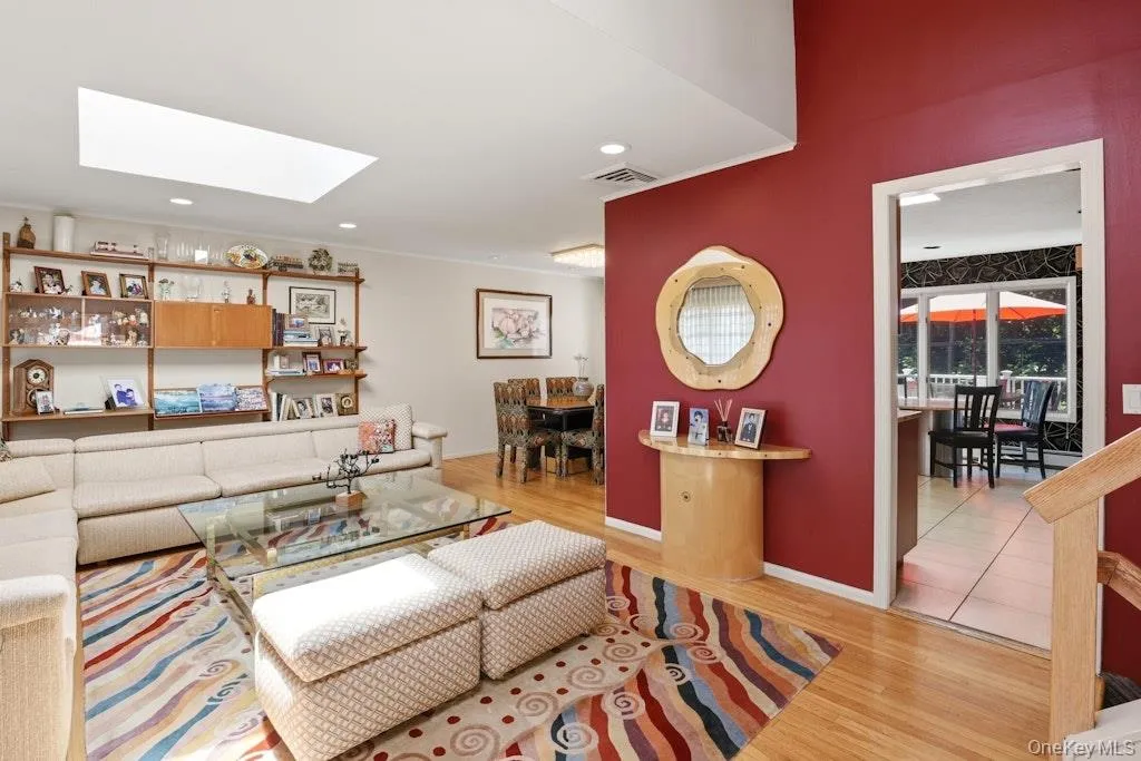 36 Harriet Drive, Oyster Bay, NY, 3 Bedrooms Bedrooms, 8 Rooms Rooms,2 BathroomsBathrooms,Residential,For Rent,Harriet,0,1008294 36 Harriet Drive, Oyster Bay, NY, 3 Bedrooms Bedrooms, 8 Rooms Rooms,2 BathroomsBathrooms,Residential,For Rent,Harriet,0,1008294