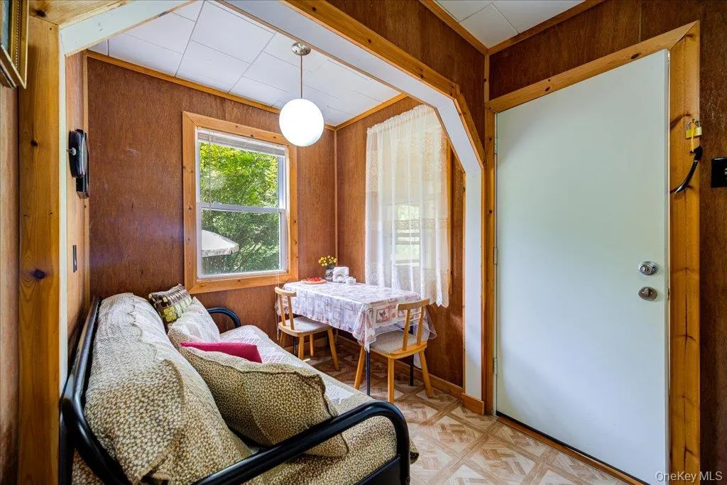19 Nature Way, Thompson, NY, 3 Bedrooms Bedrooms, 7 Rooms Rooms,2 BathroomsBathrooms,Residential,For Rent,Nature,0,1008296 19 Nature Way, Thompson, NY, 3 Bedrooms Bedrooms, 7 Rooms Rooms,2 BathroomsBathrooms,Residential,For Rent,Nature,0,1008296