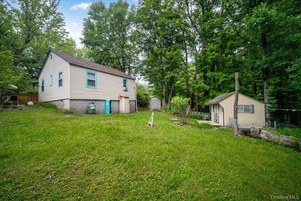 19 Nature Way, Thompson, NY, 3 Bedrooms Bedrooms, 7 Rooms Rooms,2 BathroomsBathrooms,Residential,For Rent,Nature,0,1008296 19 Nature Way, Thompson, NY, 3 Bedrooms Bedrooms, 7 Rooms Rooms,2 BathroomsBathrooms,Residential,For Rent,Nature,0,1008296