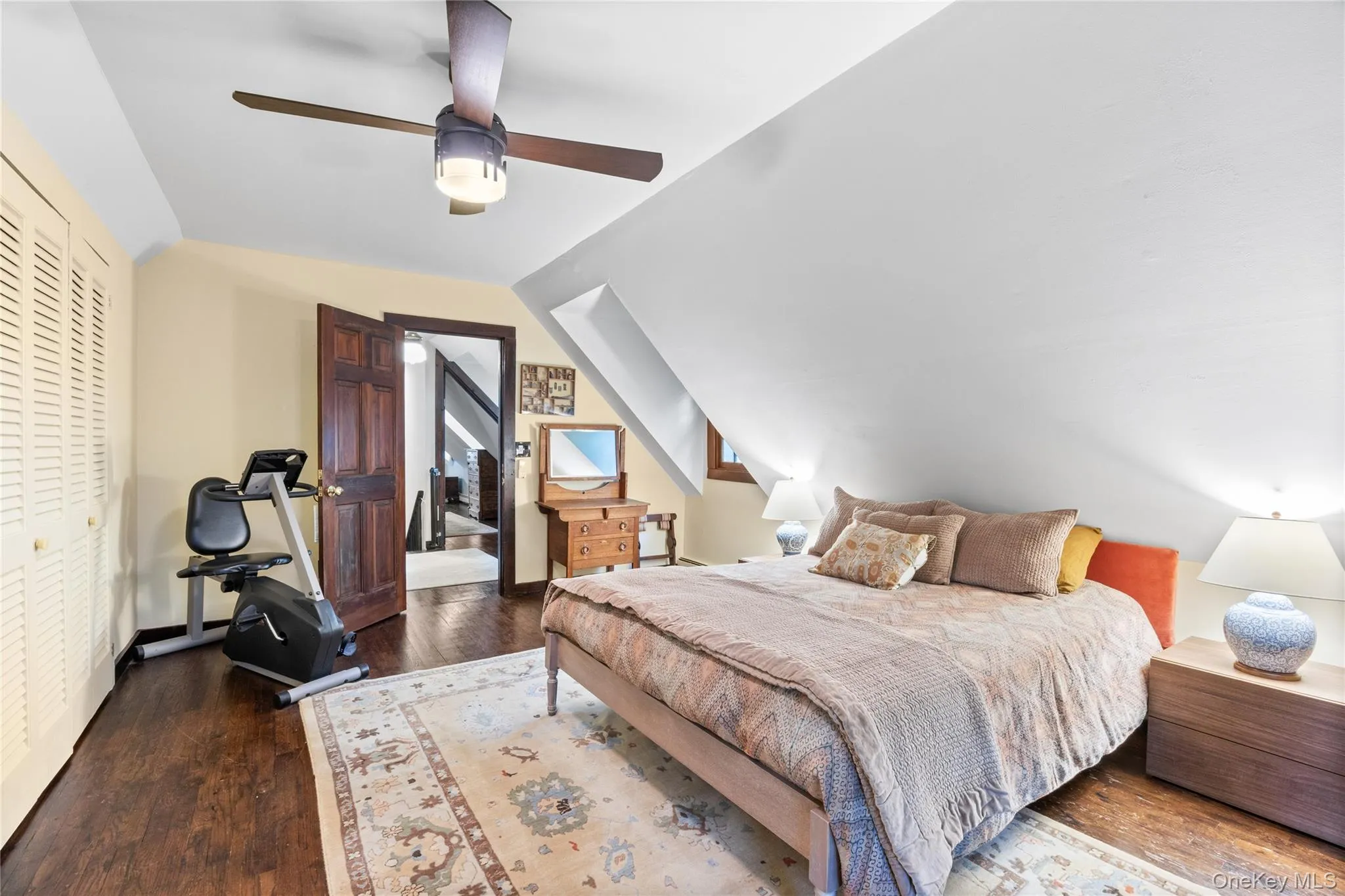 70 Nautilus Avenue, Huntington, NY, 3 Bedrooms Bedrooms, 7 Rooms Rooms,3 BathroomsBathrooms,Residential,For Rent,Nautilus,0,1008297 70 Nautilus Avenue, Huntington, NY, 3 Bedrooms Bedrooms, 7 Rooms Rooms,3 BathroomsBathrooms,Residential,For Rent,Nautilus,0,1008297