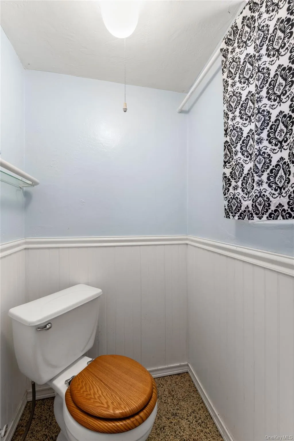 Half Bath in walk-in basement Half Bath in walk-in basement