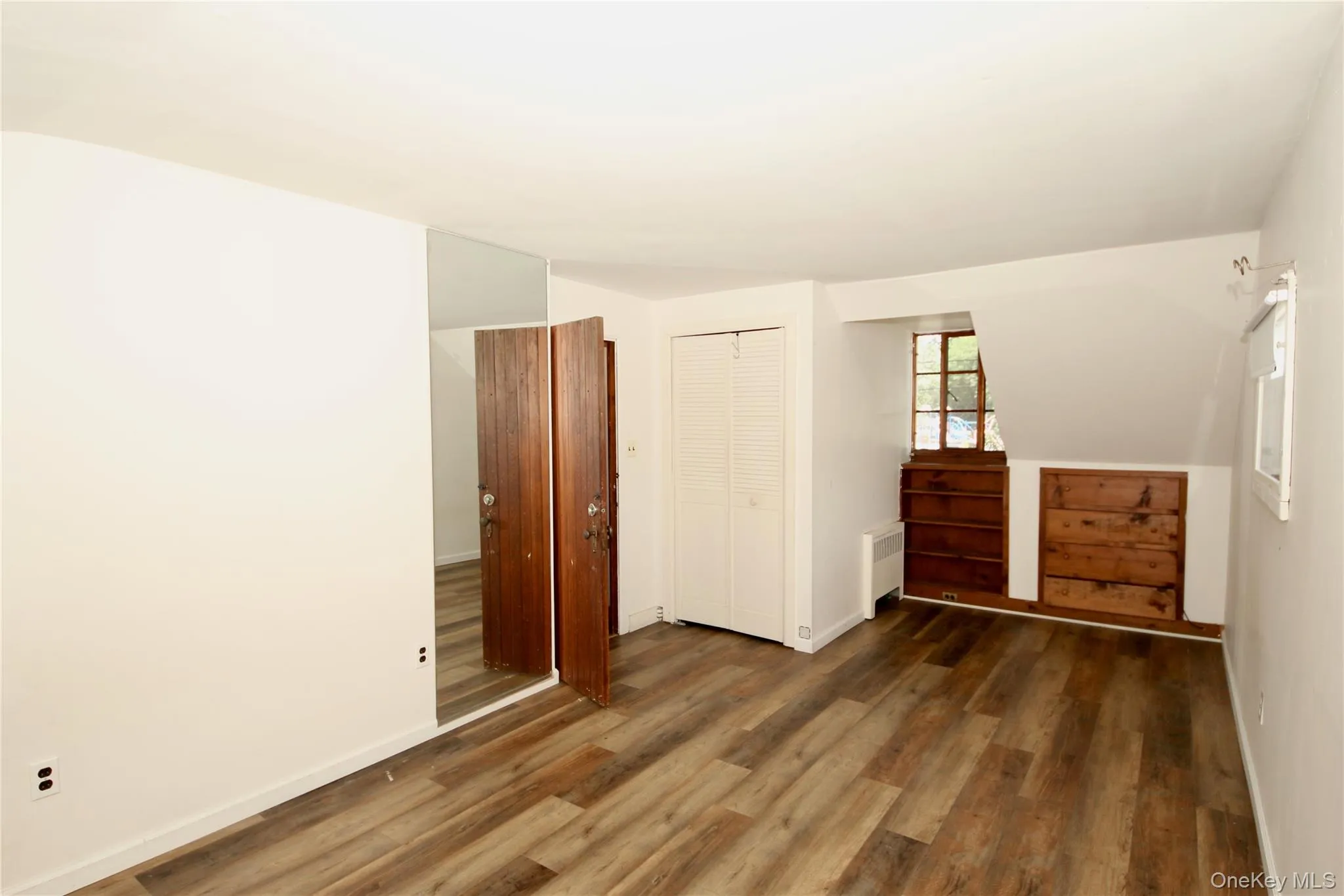 69 Dogwood Road, Huntington, NY, 4 Bedrooms Bedrooms, 7 Rooms Rooms,2 BathroomsBathrooms,Residential,For Rent,Dogwood,0,1008304 69 Dogwood Road, Huntington, NY, 4 Bedrooms Bedrooms, 7 Rooms Rooms,2 BathroomsBathrooms,Residential,For Rent,Dogwood,0,1008304