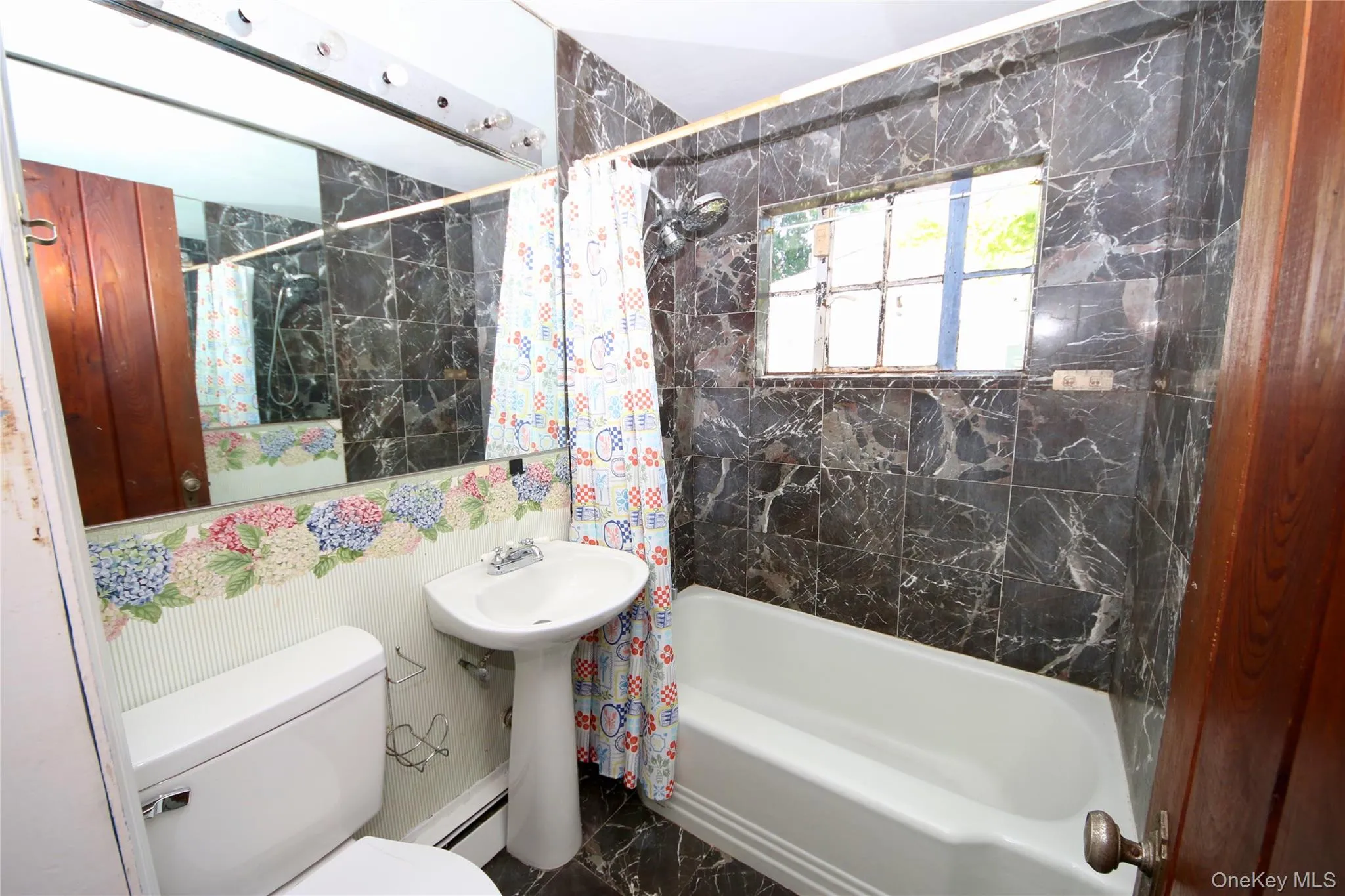 Full bathroom main floor Full bathroom main floor