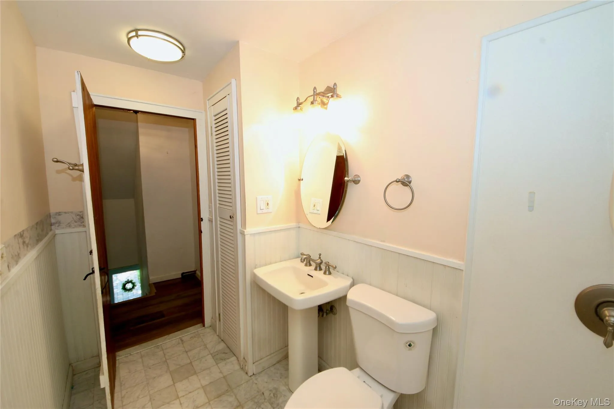 69 Dogwood Road, Huntington, NY, 4 Bedrooms Bedrooms, 7 Rooms Rooms,2 BathroomsBathrooms,Residential,For Rent,Dogwood,0,1008304 69 Dogwood Road, Huntington, NY, 4 Bedrooms Bedrooms, 7 Rooms Rooms,2 BathroomsBathrooms,Residential,For Rent,Dogwood,0,1008304