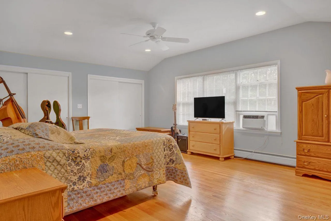 10 Linda Drive, Ramapo, NY, 5 Bedrooms Bedrooms, 9 Rooms Rooms,2 BathroomsBathrooms,Residential,For Rent,Linda,0,1008305 10 Linda Drive, Ramapo, NY, 5 Bedrooms Bedrooms, 9 Rooms Rooms,2 BathroomsBathrooms,Residential,For Rent,Linda,0,1008305