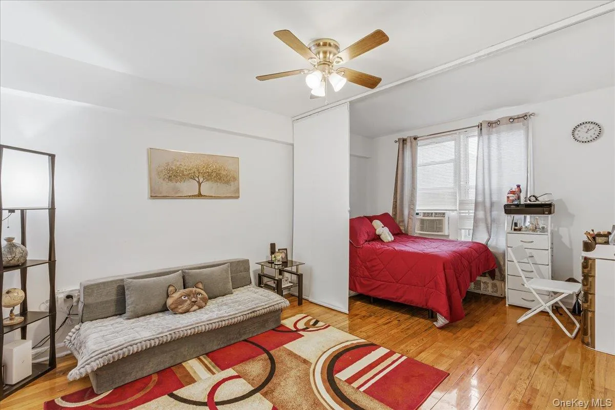 62-59 108th Street, New York, NY, 3 Rooms Rooms,1 BathroomBathrooms,Residential,For Rent,108th,0,1008306 62-59 108th Street, New York, NY, 3 Rooms Rooms,1 BathroomBathrooms,Residential,For Rent,108th,0,1008306