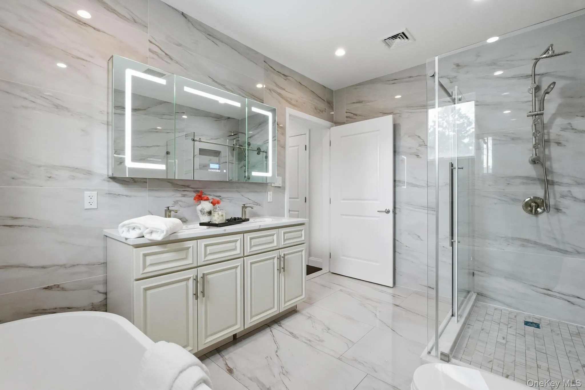 19412 Dunton Avenue, New York, NY, 5 Bedrooms Bedrooms, 11 Rooms Rooms,4 BathroomsBathrooms,Residential,For Rent,Dunton,0,1008309 19412 Dunton Avenue, New York, NY, 5 Bedrooms Bedrooms, 11 Rooms Rooms,4 BathroomsBathrooms,Residential,For Rent,Dunton,0,1008309