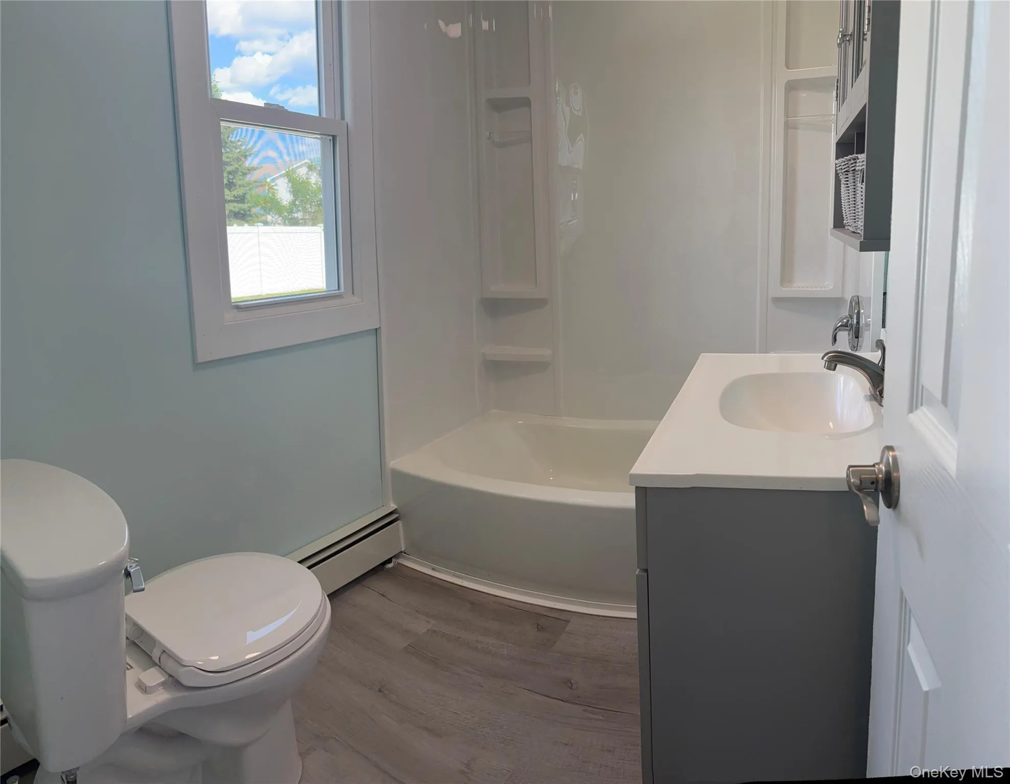 717 6th Street, West Babylon, NY, 2 Bedrooms Bedrooms, 5 Rooms Rooms,1 BathroomBathrooms,Residential,For Rent,6th,0,1008310 717 6th Street, West Babylon, NY, 2 Bedrooms Bedrooms, 5 Rooms Rooms,1 BathroomBathrooms,Residential,For Rent,6th,0,1008310