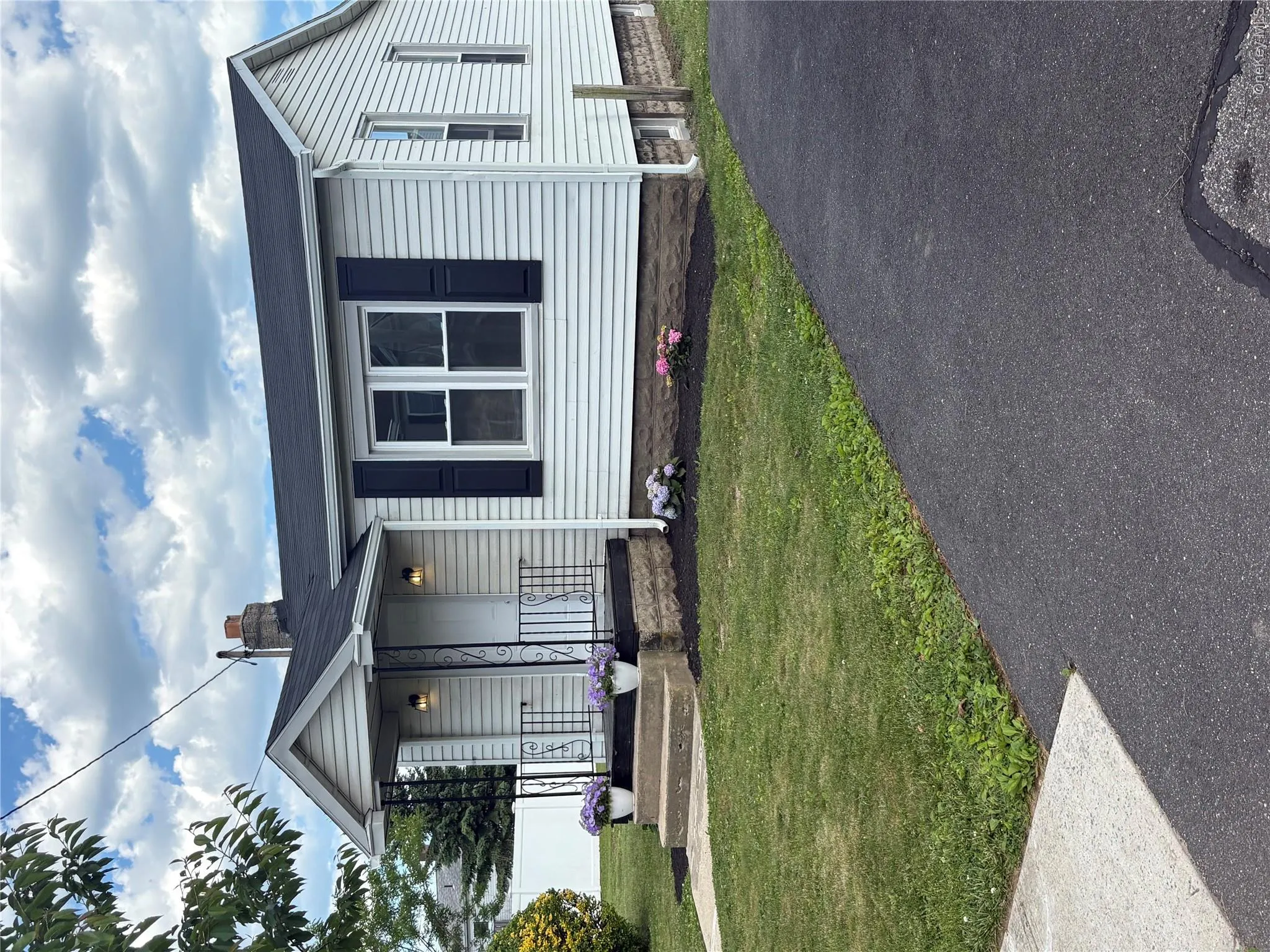717 6th Street, West Babylon, NY, 2 Bedrooms Bedrooms, 5 Rooms Rooms,1 BathroomBathrooms,Residential,For Rent,6th,0,1008310 717 6th Street, West Babylon, NY, 2 Bedrooms Bedrooms, 5 Rooms Rooms,1 BathroomBathrooms,Residential,For Rent,6th,0,1008310