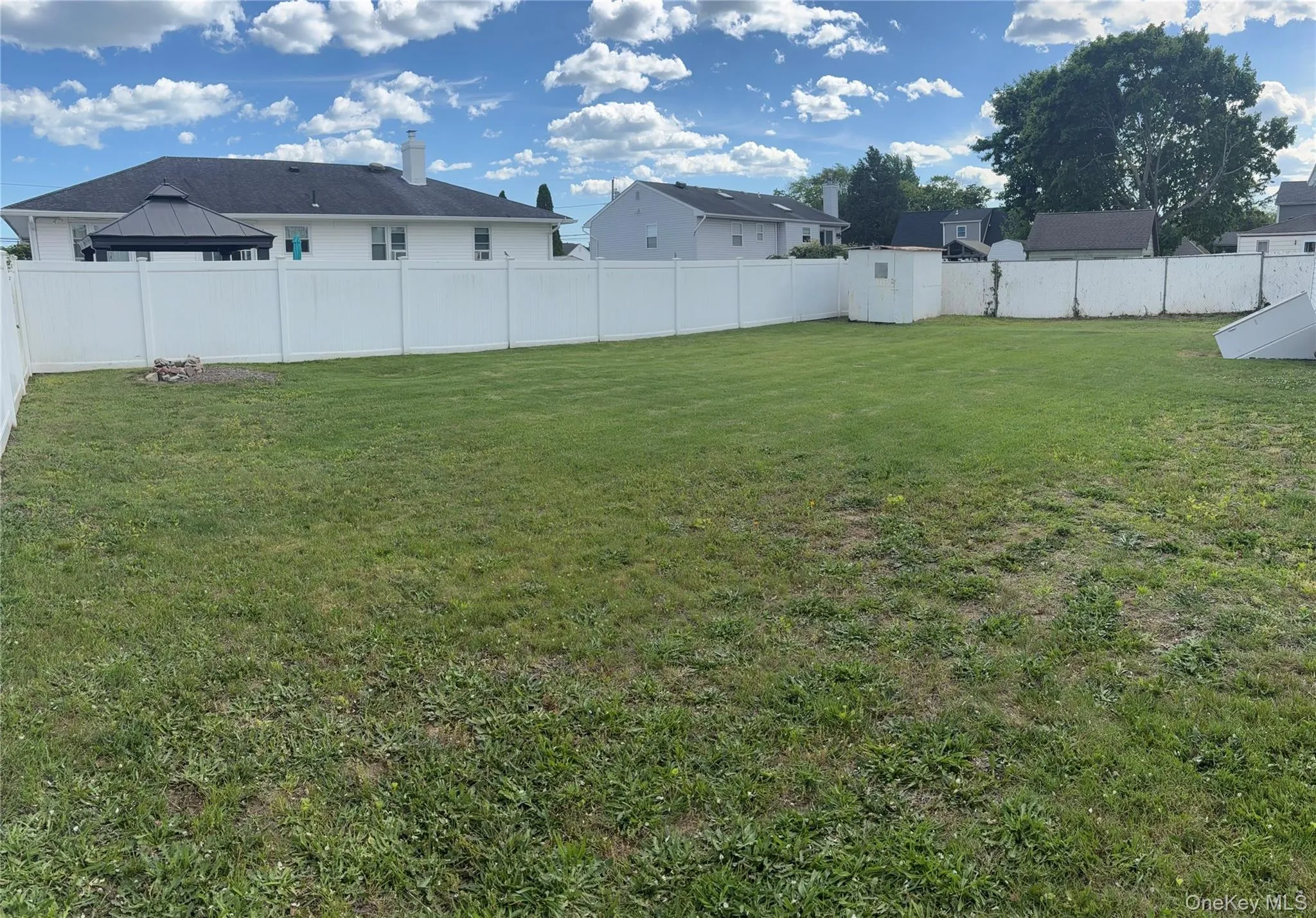 717 6th Street, West Babylon, NY, 2 Bedrooms Bedrooms, 5 Rooms Rooms,1 BathroomBathrooms,Residential,For Rent,6th,0,1008310 717 6th Street, West Babylon, NY, 2 Bedrooms Bedrooms, 5 Rooms Rooms,1 BathroomBathrooms,Residential,For Rent,6th,0,1008310
