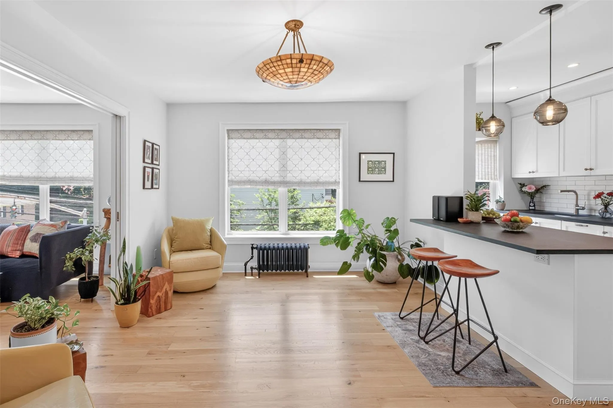 305 Sixth Avenue, Pelham, NY, 2 Bedrooms Bedrooms, 5 Rooms Rooms,1 BathroomBathrooms,Residential,For Rent,Sixth,0,1008312 305 Sixth Avenue, Pelham, NY, 2 Bedrooms Bedrooms, 5 Rooms Rooms,1 BathroomBathrooms,Residential,For Rent,Sixth,0,1008312