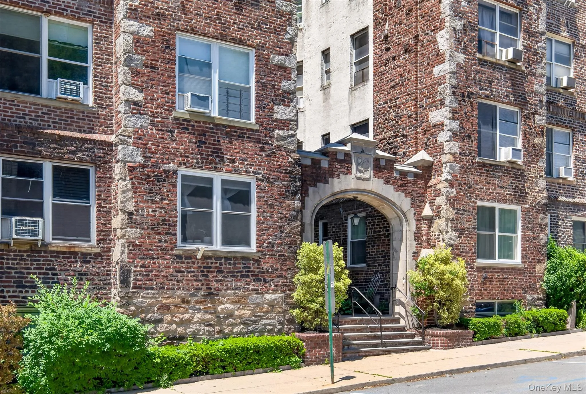 305 Sixth Avenue, Pelham, NY, 2 Bedrooms Bedrooms, 5 Rooms Rooms,1 BathroomBathrooms,Residential,For Rent,Sixth,0,1008312 305 Sixth Avenue, Pelham, NY, 2 Bedrooms Bedrooms, 5 Rooms Rooms,1 BathroomBathrooms,Residential,For Rent,Sixth,0,1008312