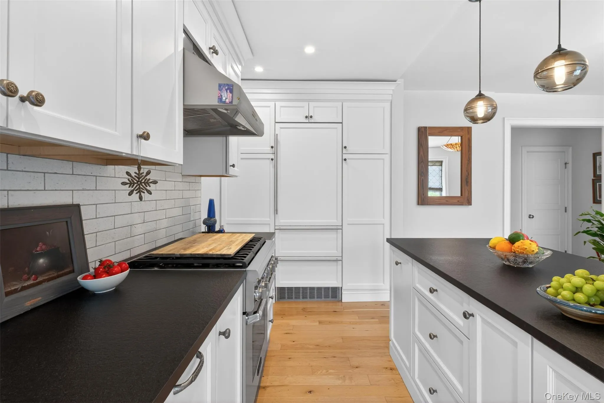 305 Sixth Avenue, Pelham, NY, 2 Bedrooms Bedrooms, 5 Rooms Rooms,1 BathroomBathrooms,Residential,For Rent,Sixth,0,1008312 305 Sixth Avenue, Pelham, NY, 2 Bedrooms Bedrooms, 5 Rooms Rooms,1 BathroomBathrooms,Residential,For Rent,Sixth,0,1008312