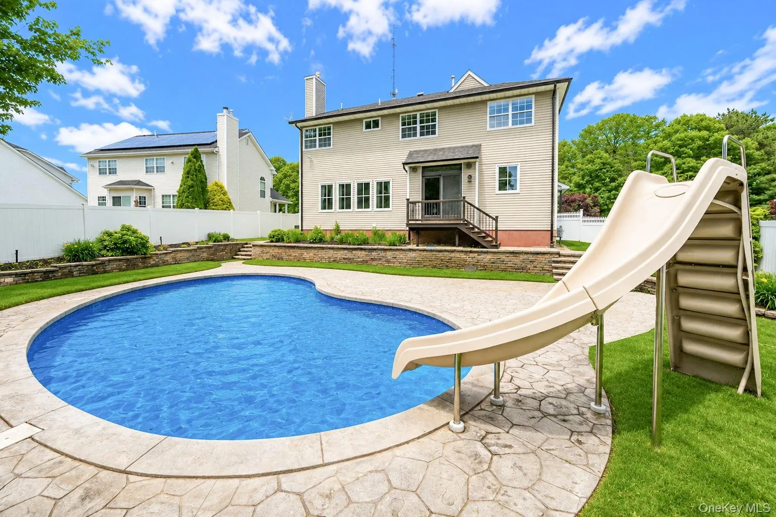 62 Oceanview Boulevard, Brookhaven, NY, 4 Bedrooms Bedrooms, 8 Rooms Rooms,3 BathroomsBathrooms,Residential,For Rent,Oceanview,0,KEY1008314 62 Oceanview Boulevard, Brookhaven, NY, 4 Bedrooms Bedrooms, 8 Rooms Rooms,3 BathroomsBathrooms,Residential,For Rent,Oceanview,0,KEY1008314