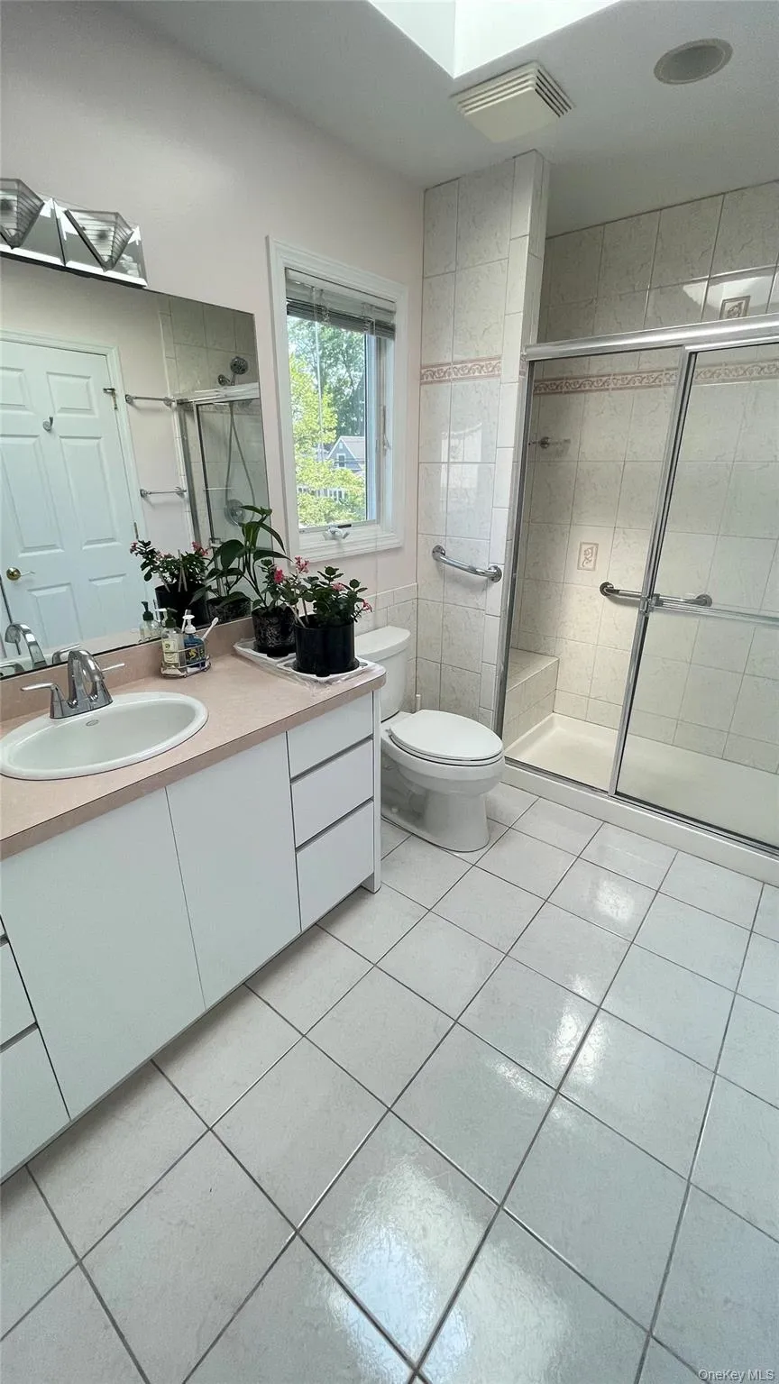 8015 260th Street, New York, NY, 4 Bedrooms Bedrooms, 10 Rooms Rooms,3 BathroomsBathrooms,Residential Lease,For Rent,260th,0,1008315 8015 260th Street, New York, NY, 4 Bedrooms Bedrooms, 10 Rooms Rooms,3 BathroomsBathrooms,Residential Lease,For Rent,260th,0,1008315