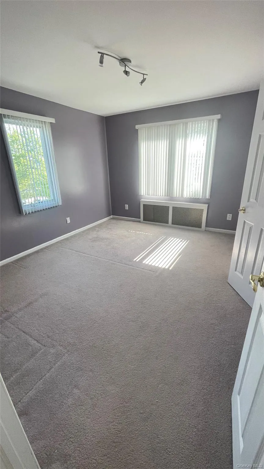 8015 260th Street, New York, NY, 4 Bedrooms Bedrooms, 10 Rooms Rooms,3 BathroomsBathrooms,Residential Lease,For Rent,260th,0,1008315 8015 260th Street, New York, NY, 4 Bedrooms Bedrooms, 10 Rooms Rooms,3 BathroomsBathrooms,Residential Lease,For Rent,260th,0,1008315