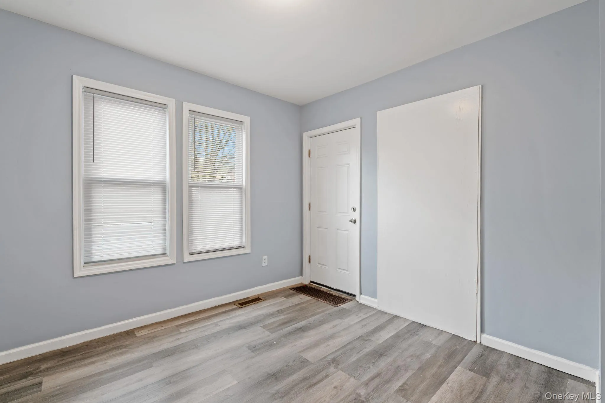 80 Cherry Street, Poughkeepsie, NY, 3 Bedrooms Bedrooms, 8 Rooms Rooms,1 BathroomBathrooms,Residential Lease,For Rent,Cherry,0,1008316 80 Cherry Street, Poughkeepsie, NY, 3 Bedrooms Bedrooms, 8 Rooms Rooms,1 BathroomBathrooms,Residential Lease,For Rent,Cherry,0,1008316