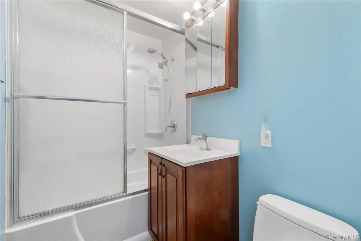 8 Loudon Drive, Fishkill, NY, 2 Bedrooms Bedrooms, 5 Rooms Rooms,2 BathroomsBathrooms,Residential,For Rent,Loudon,0,1008318 8 Loudon Drive, Fishkill, NY, 2 Bedrooms Bedrooms, 5 Rooms Rooms,2 BathroomsBathrooms,Residential,For Rent,Loudon,0,1008318